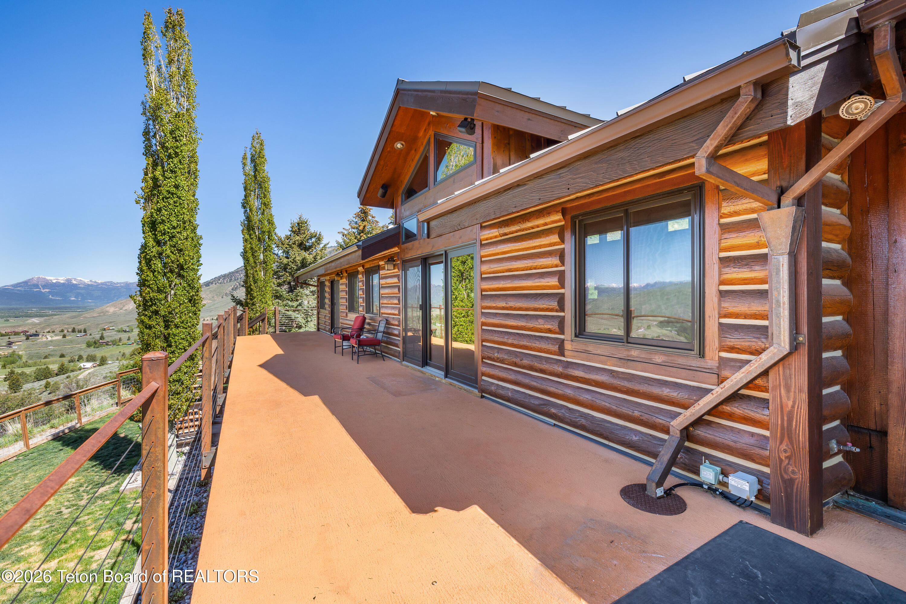 2490 E BONTE Road