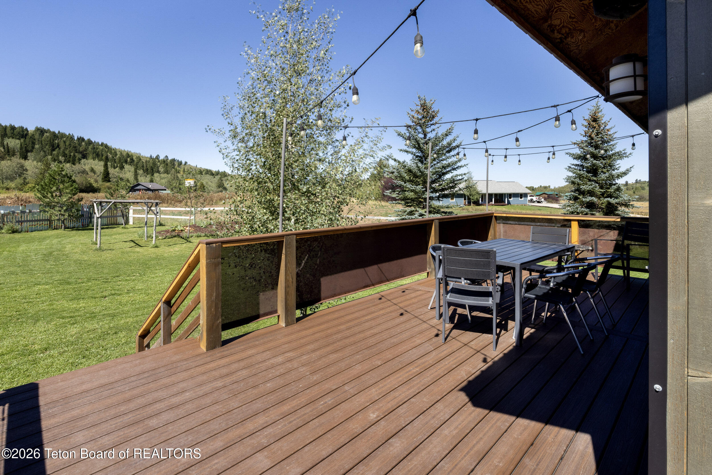 1135 TAYLOR MTN Drive