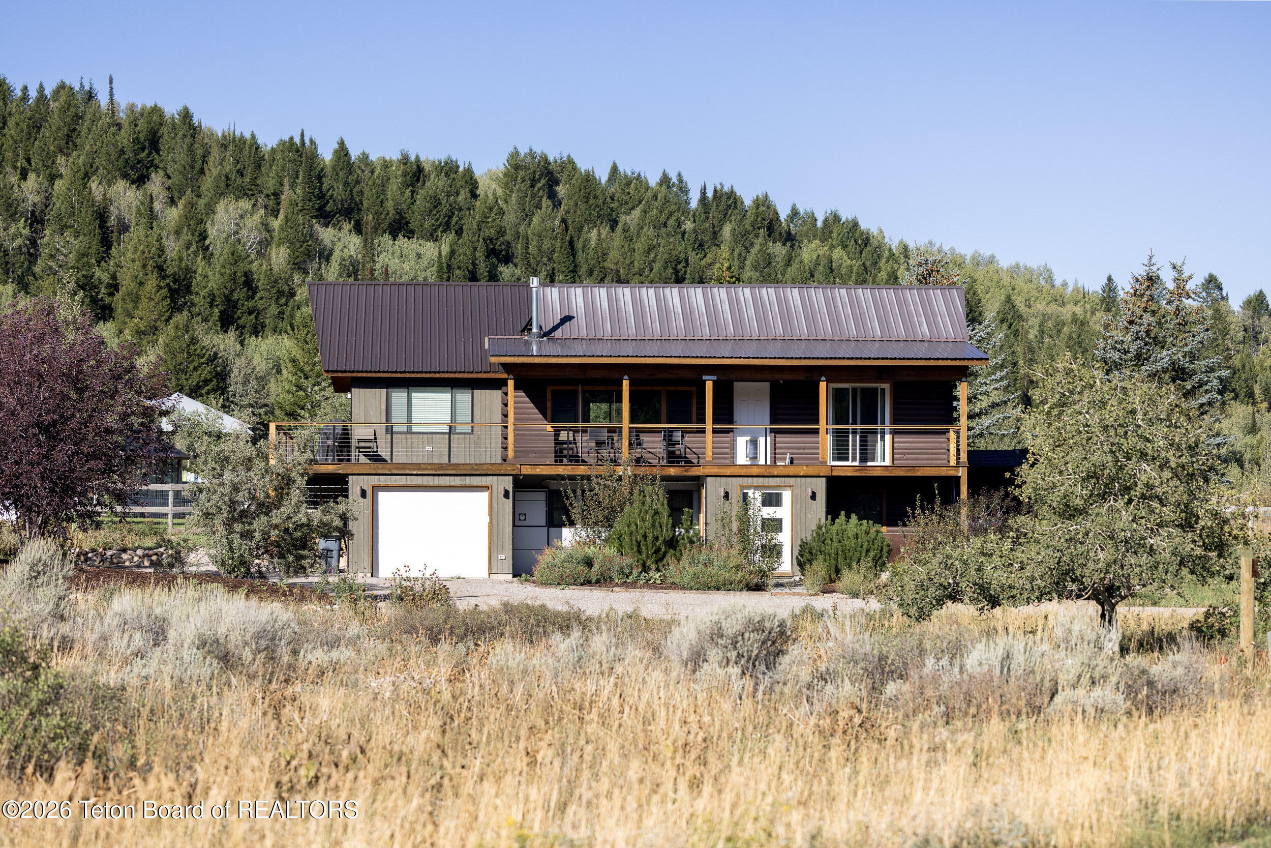 1135 TAYLOR MTN Drive