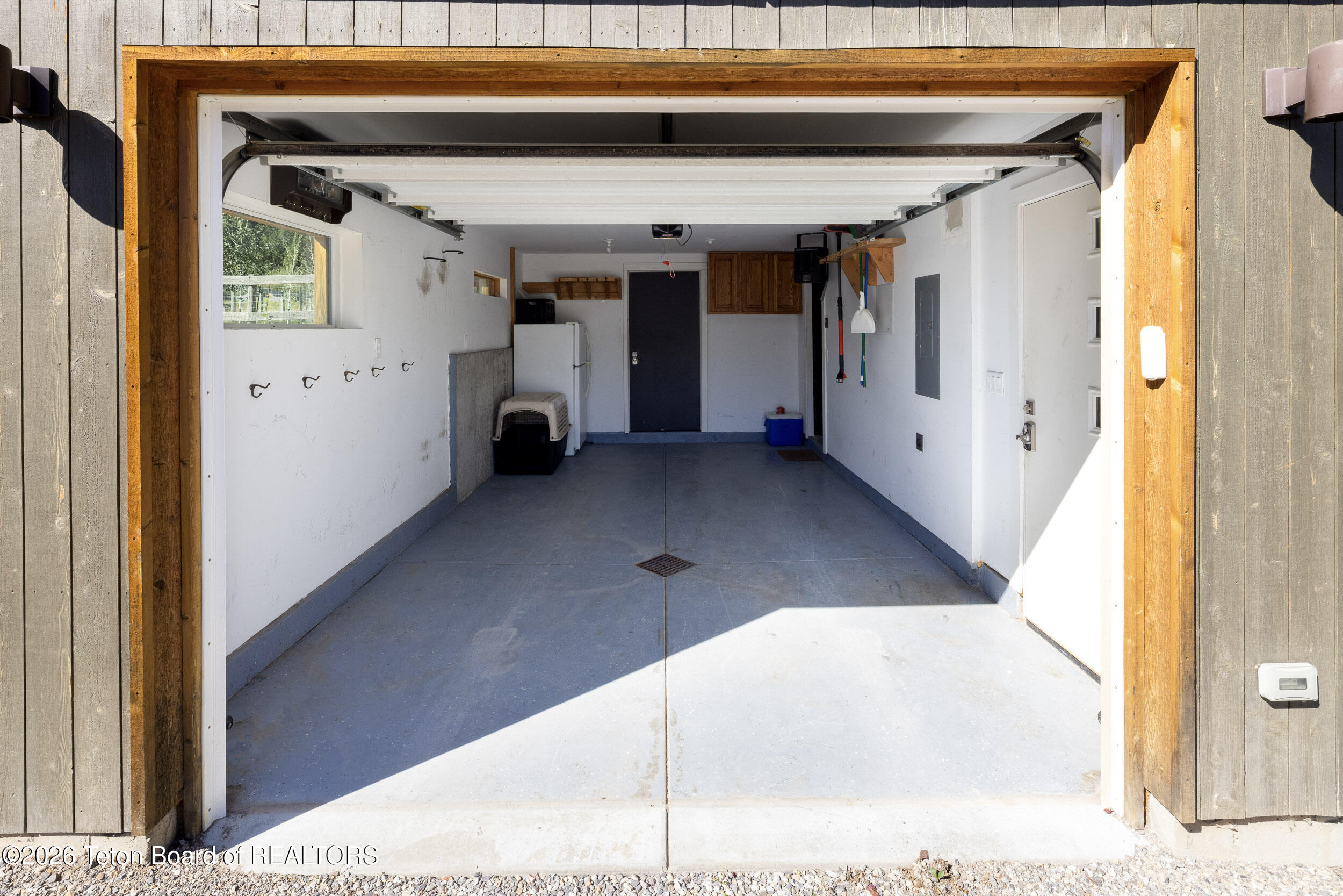 1135 TAYLOR MTN Drive
