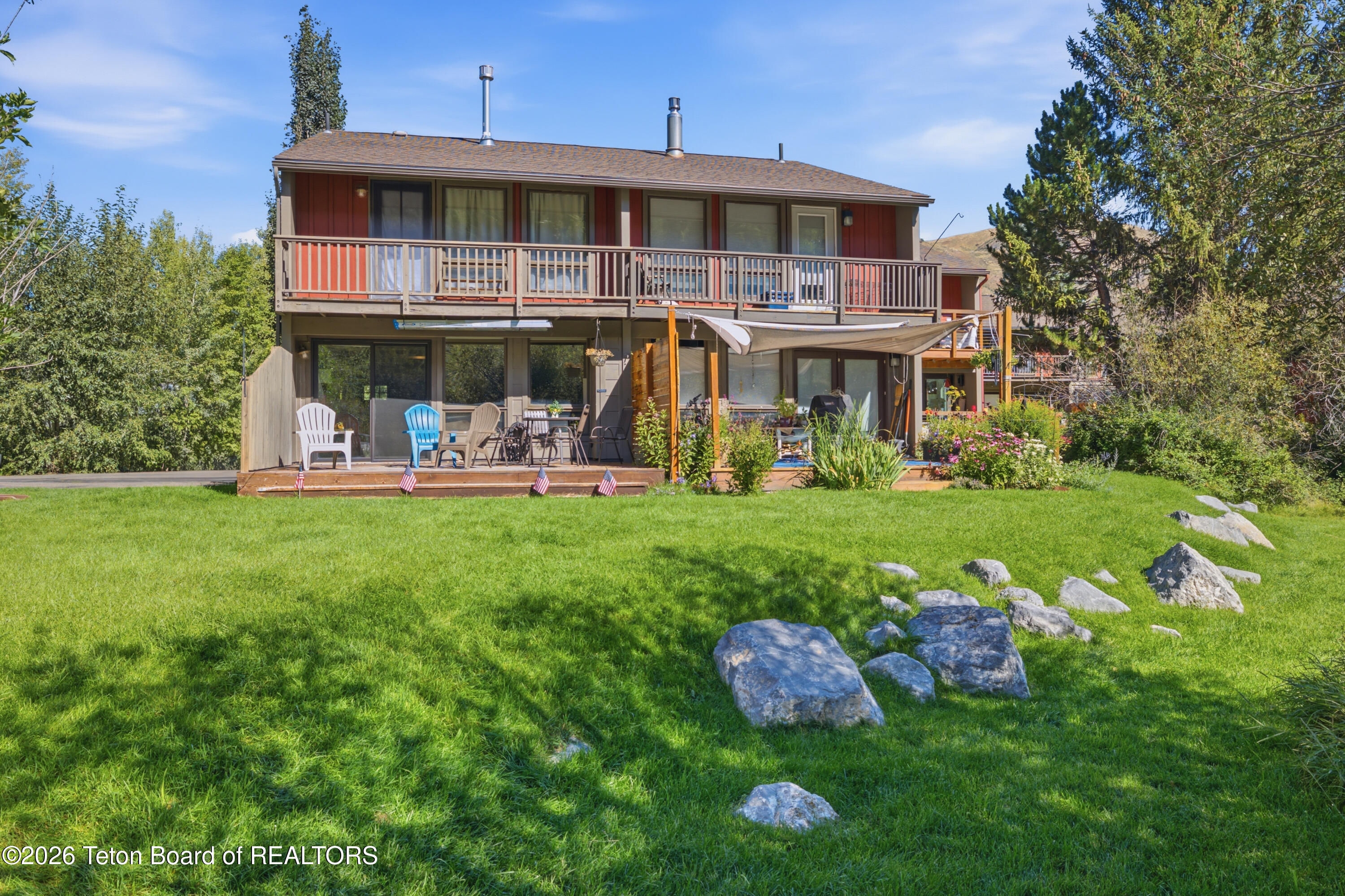 764 W SNOW KING Avenue