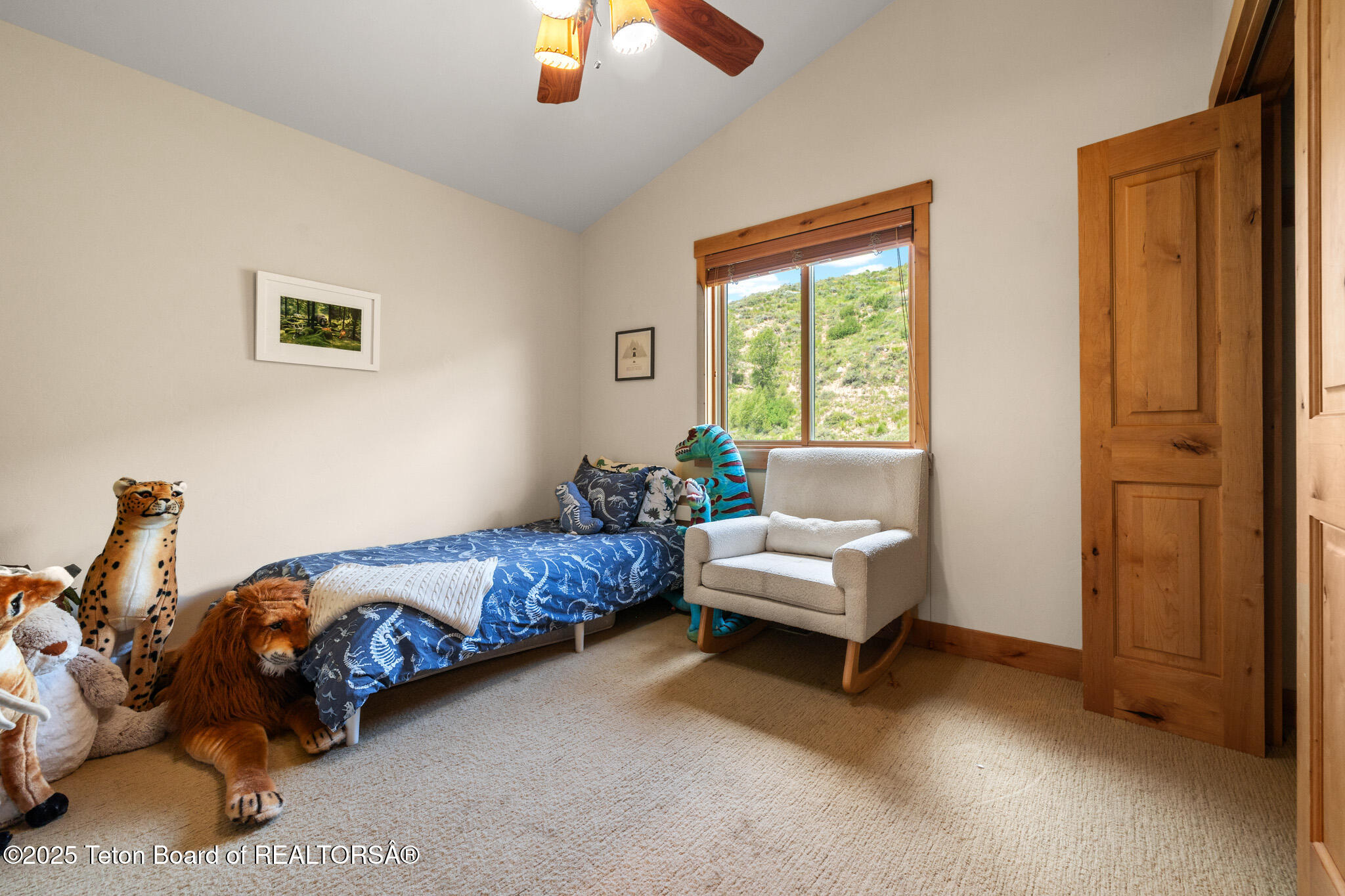 3355 E HORSE CREEK Road