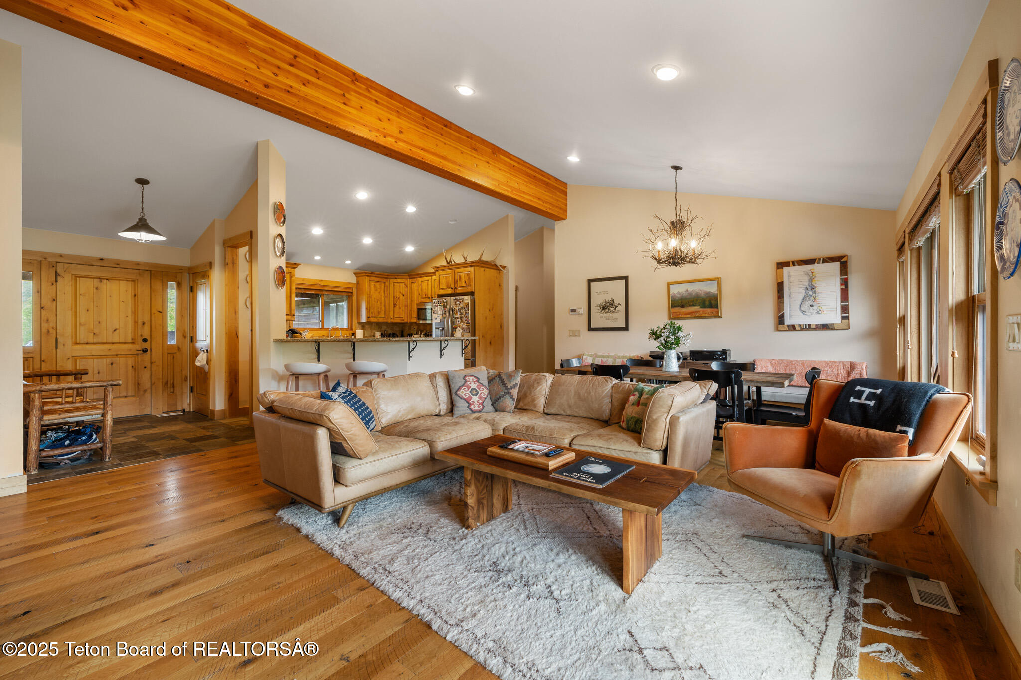 3355 E HORSE CREEK Road