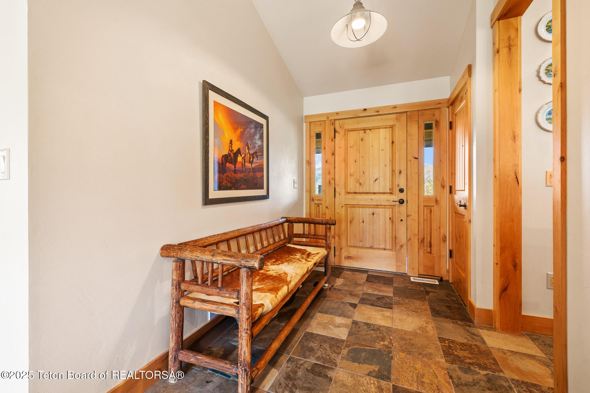 3355 E HORSE CREEK Road