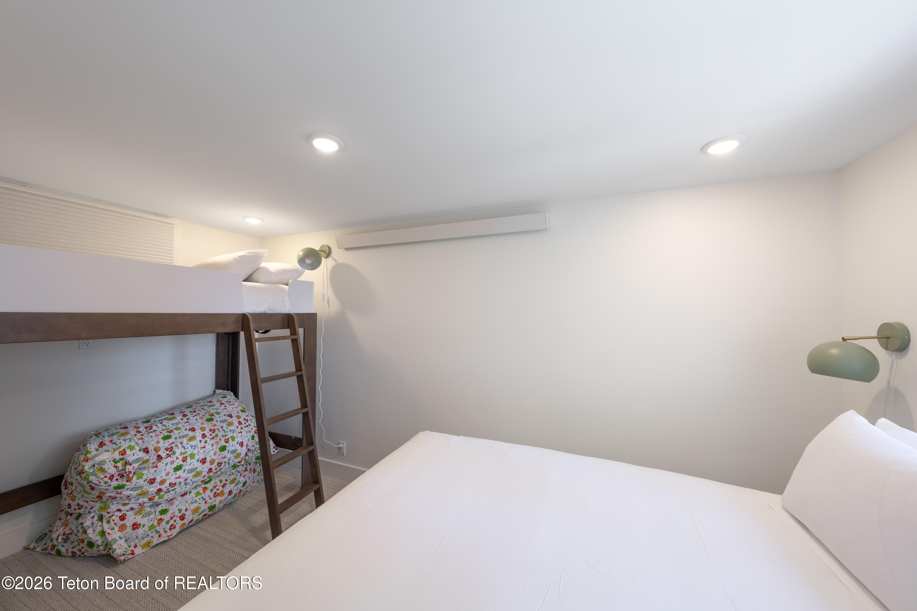 7200 N RACHEL WAY C-3