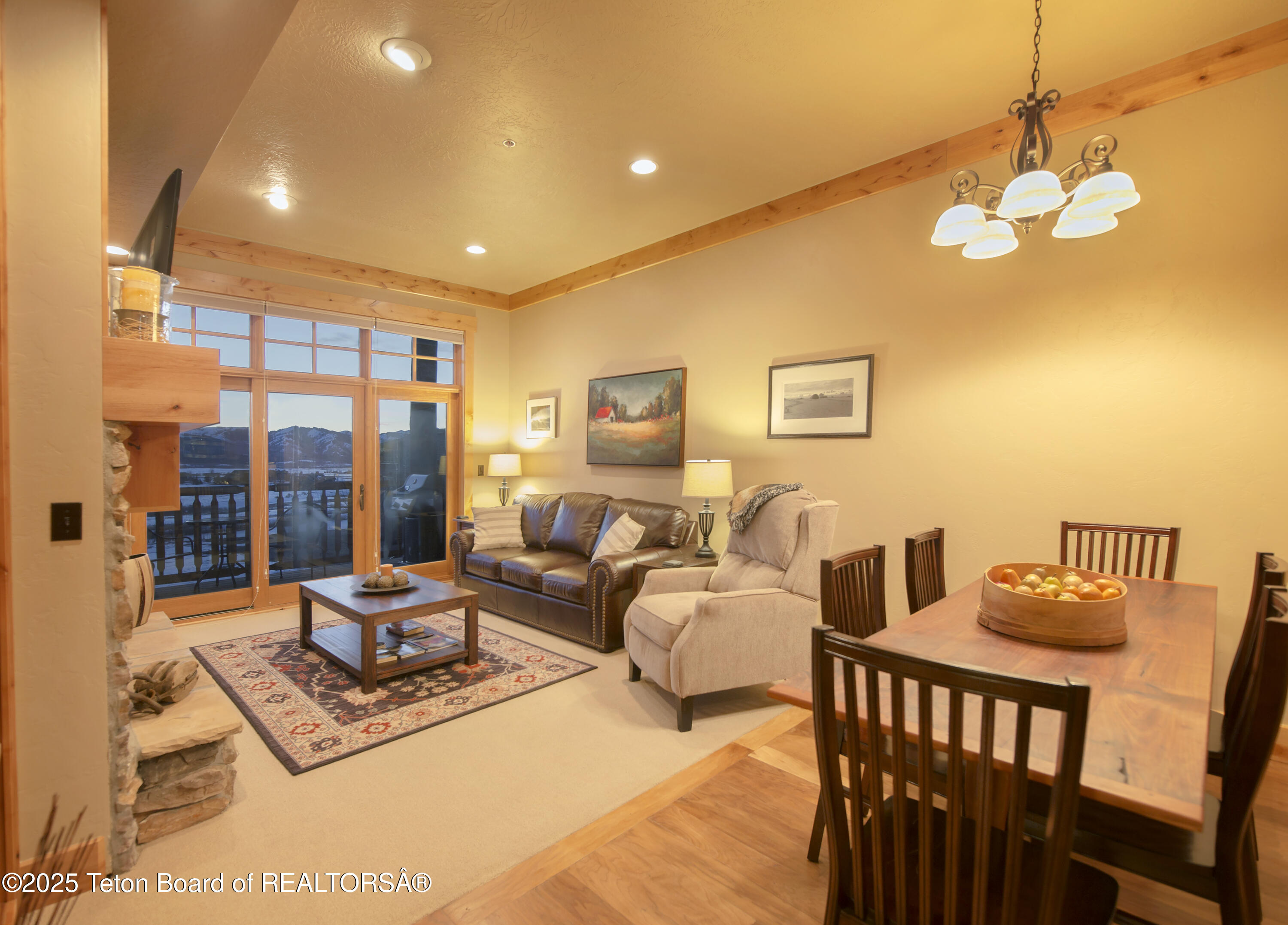122 HASTINGS Drive 207