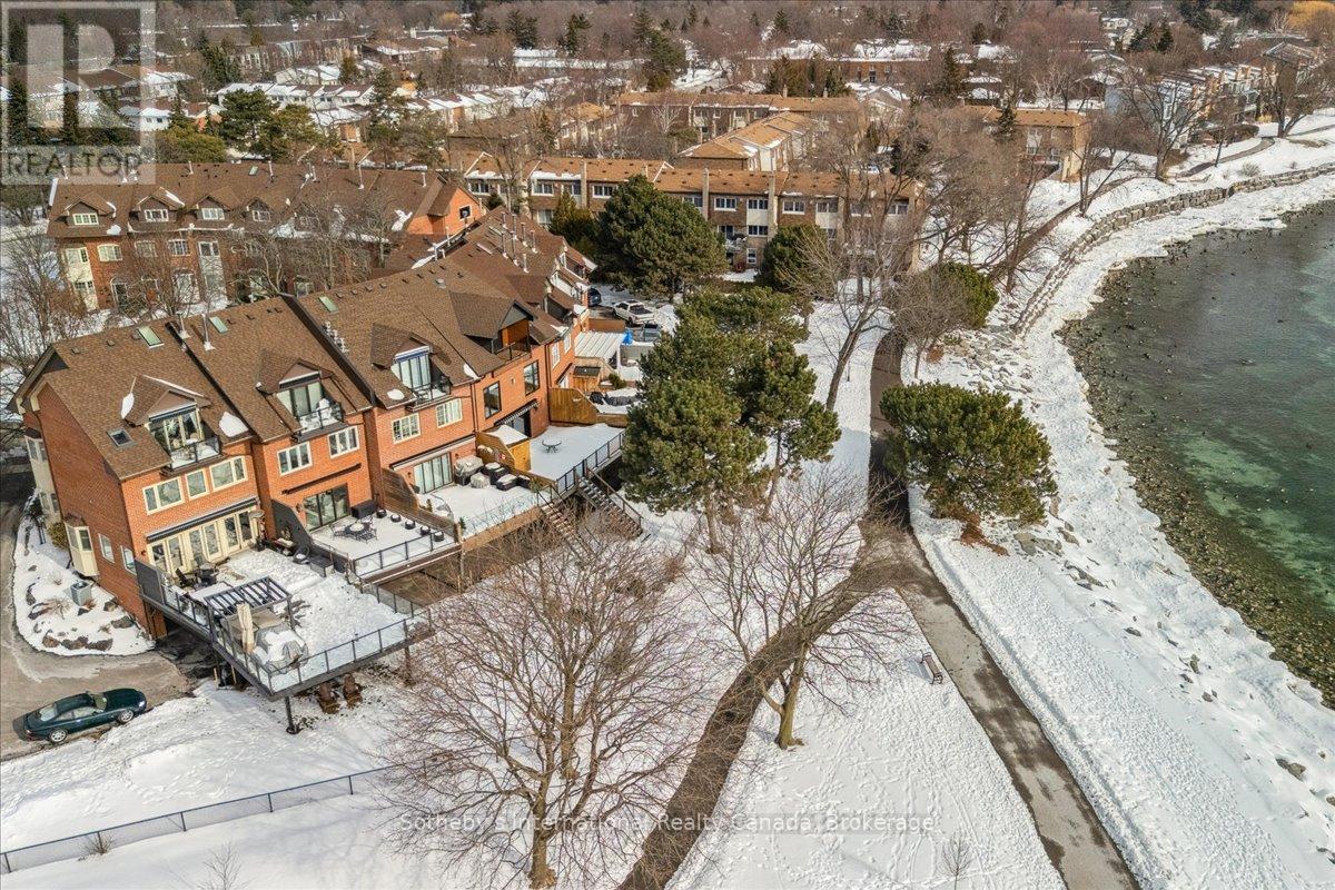 10 SOUTHWIND TERRACE