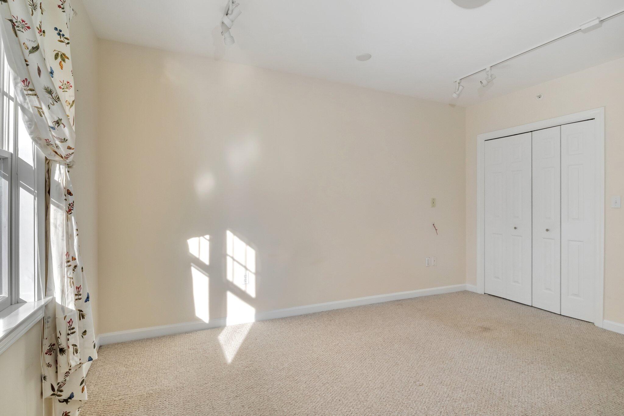 912 Main Street # X202