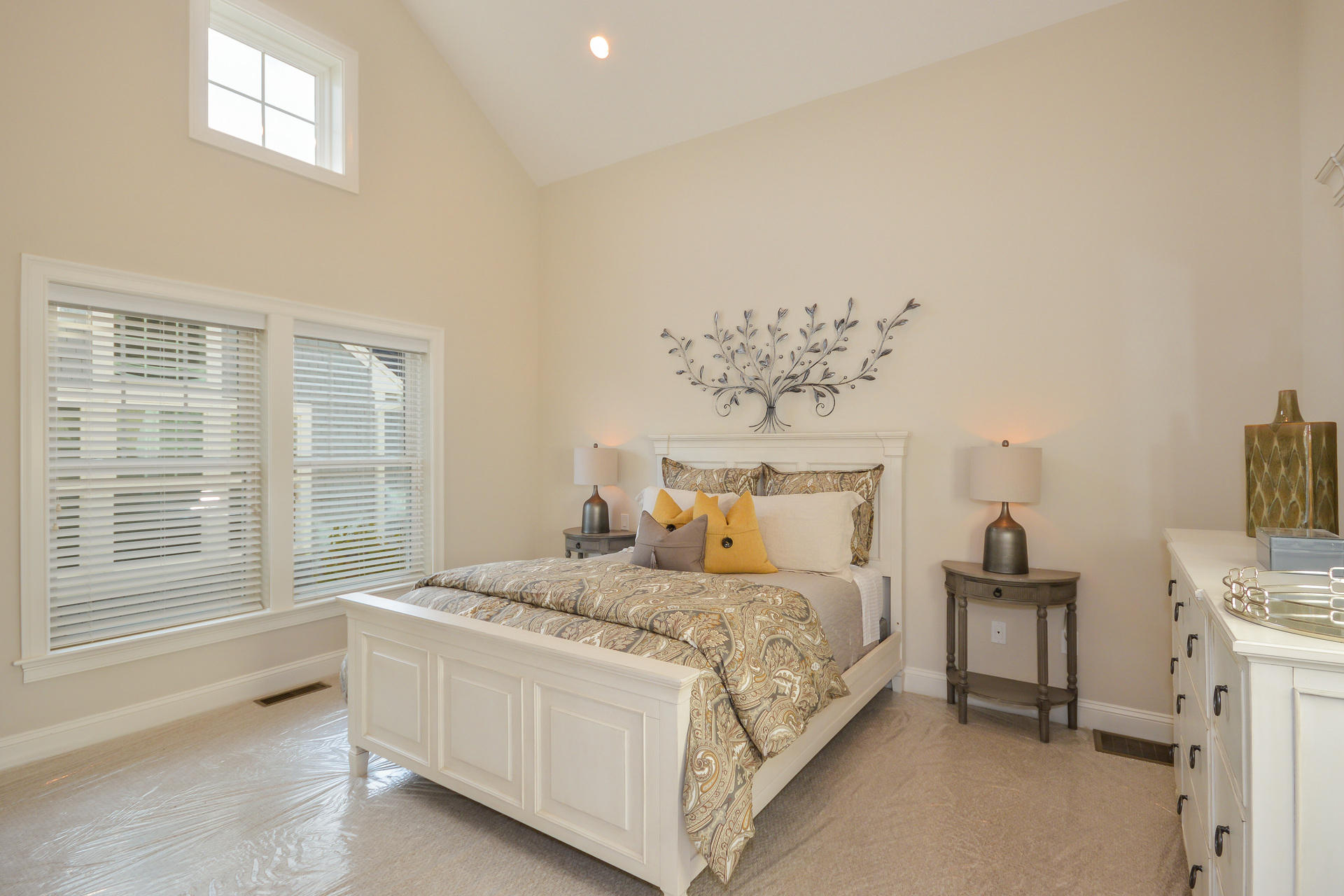 8 Azalea Lane