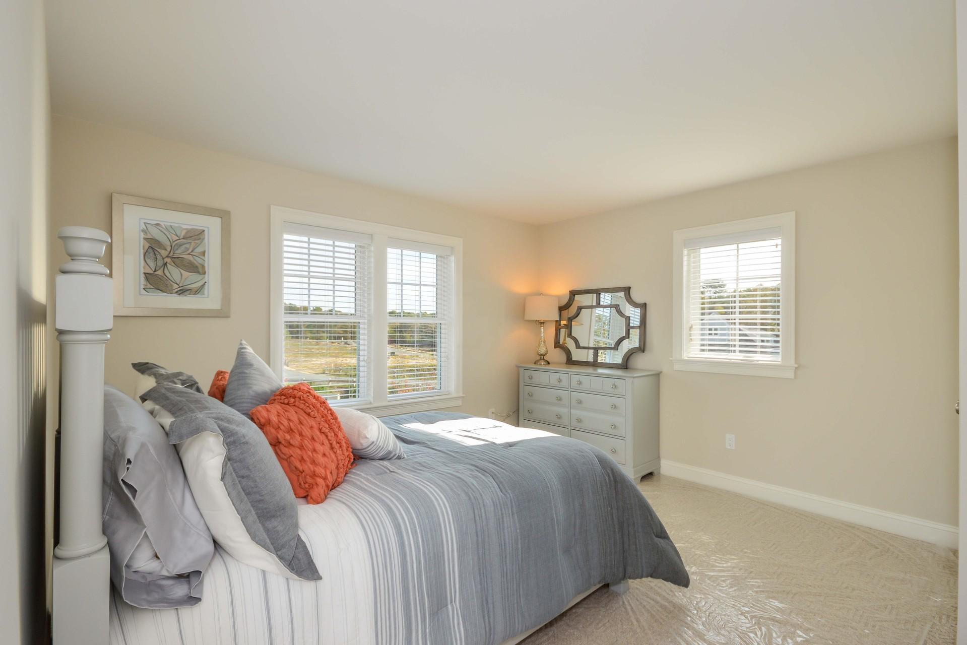 8 Azalea Lane