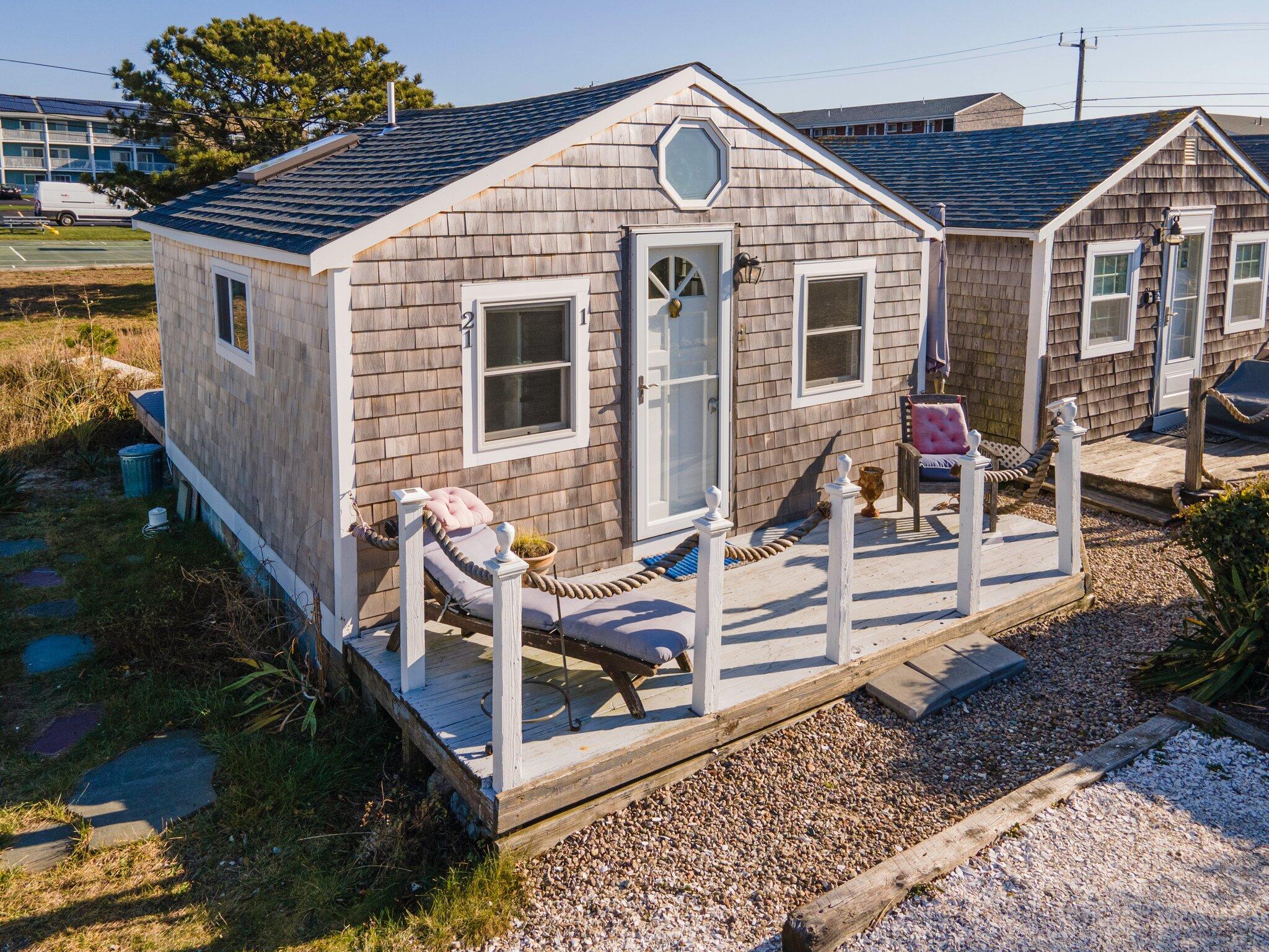 21 Dewey Avenue # U1