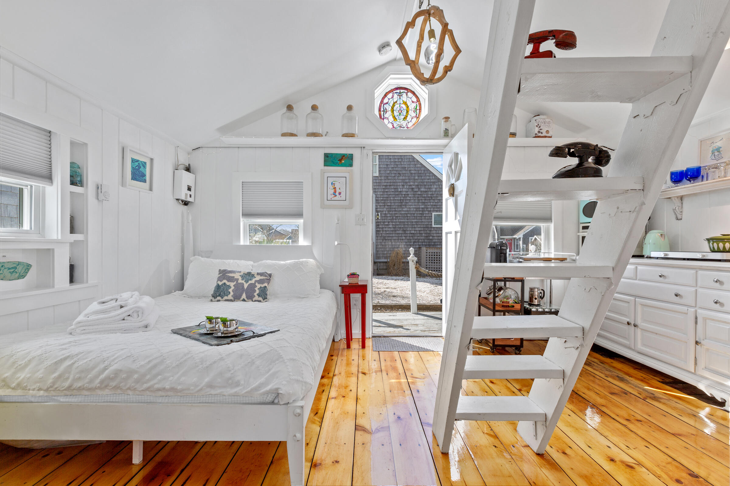 21 Dewey Avenue # U1