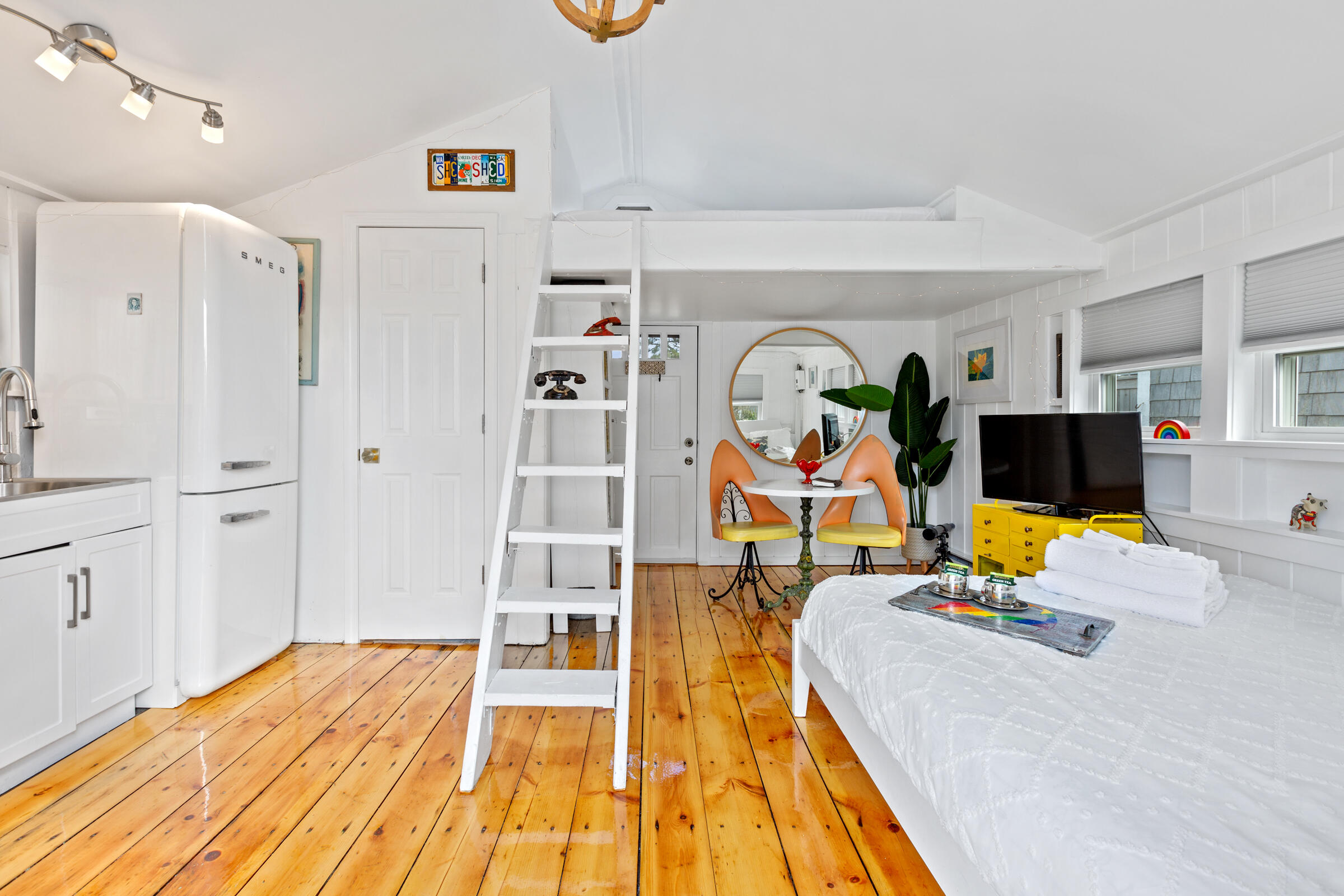 21 Dewey Avenue # U1