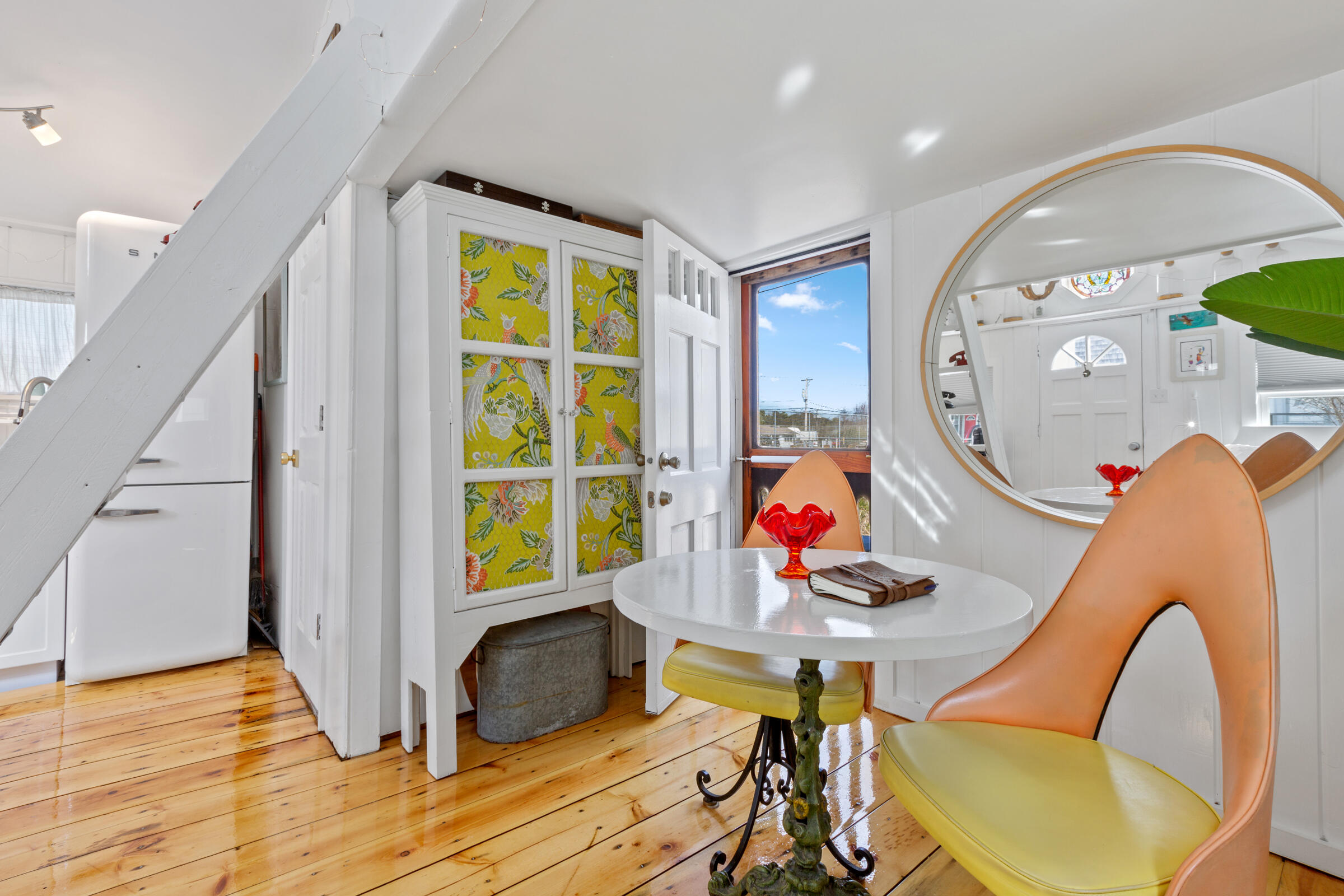 21 Dewey Avenue # U1
