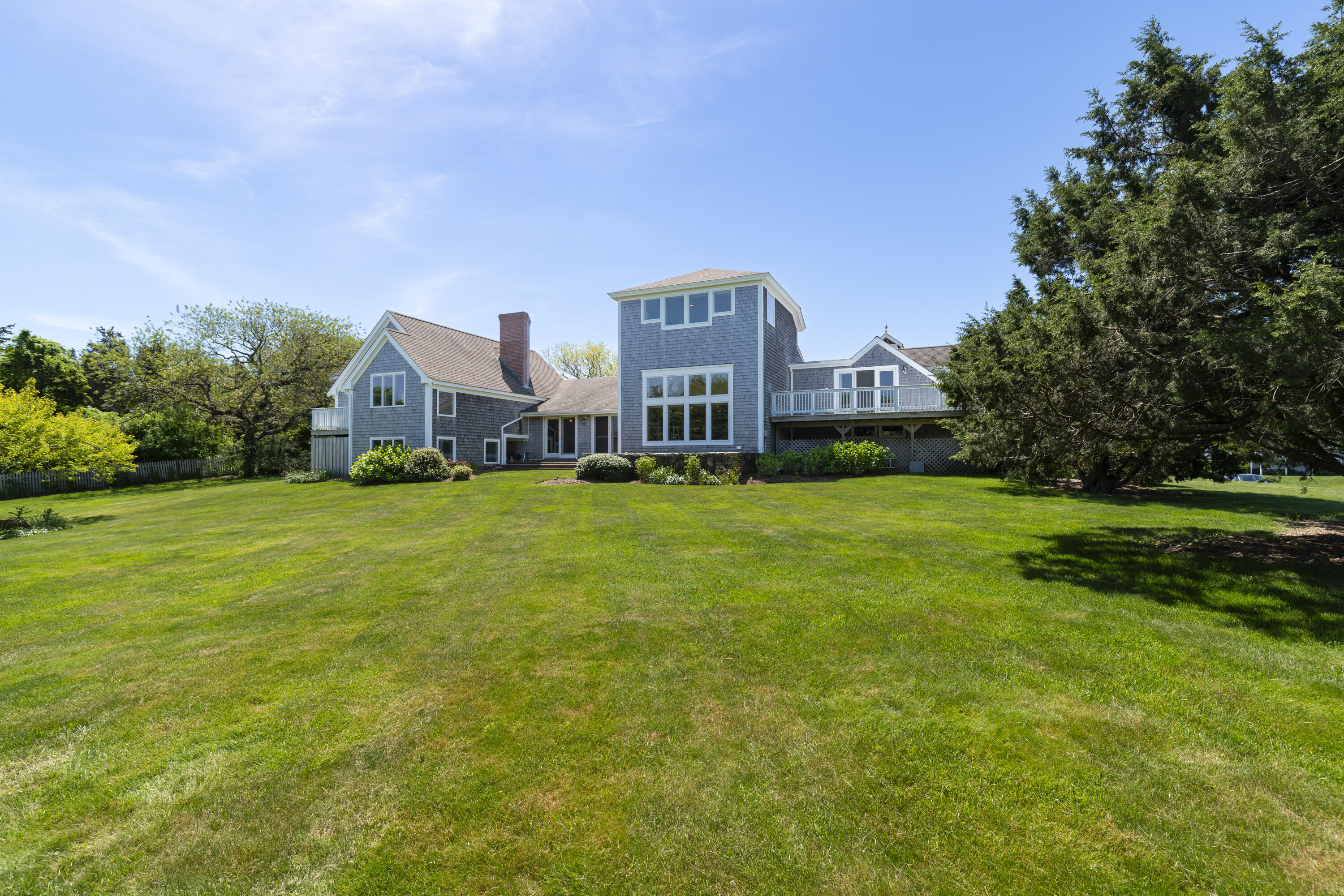 27 Grandview Drive