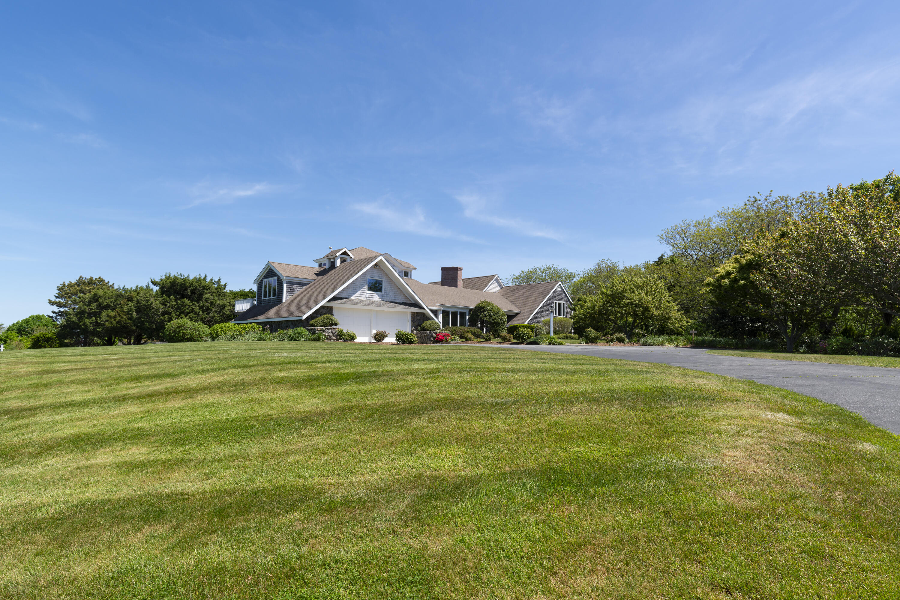 27 Grandview Drive