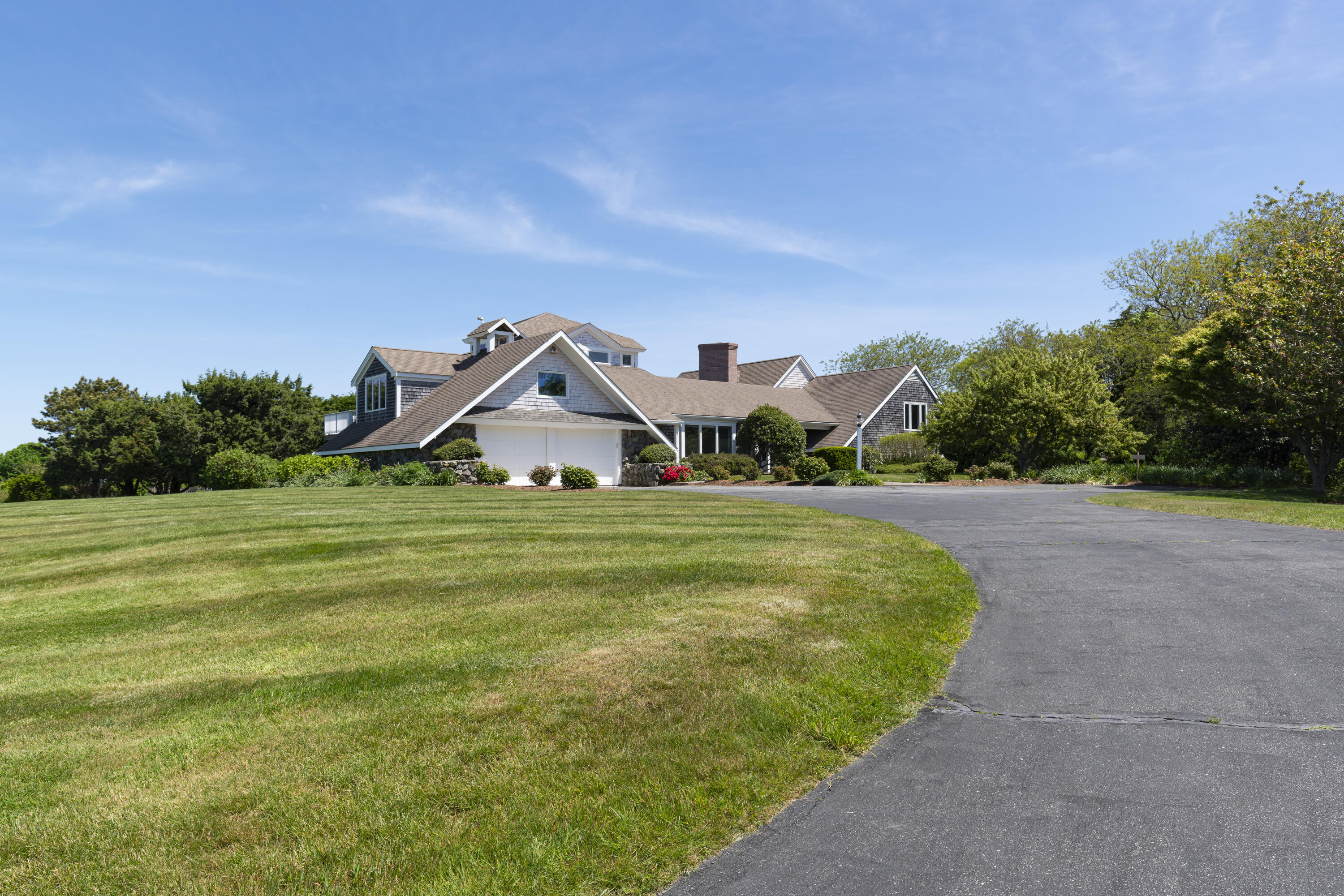 27 Grandview Drive