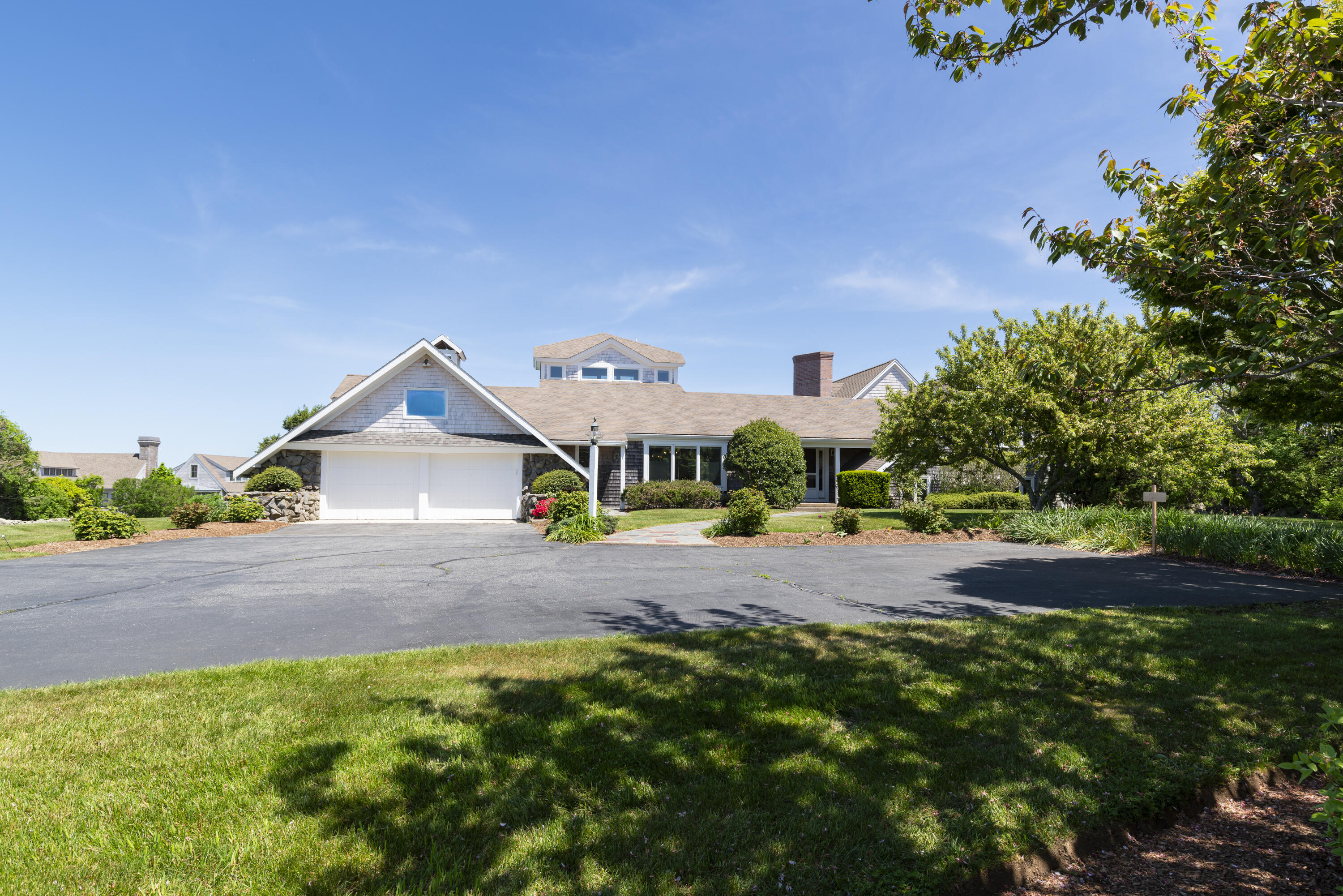 27 Grandview Drive
