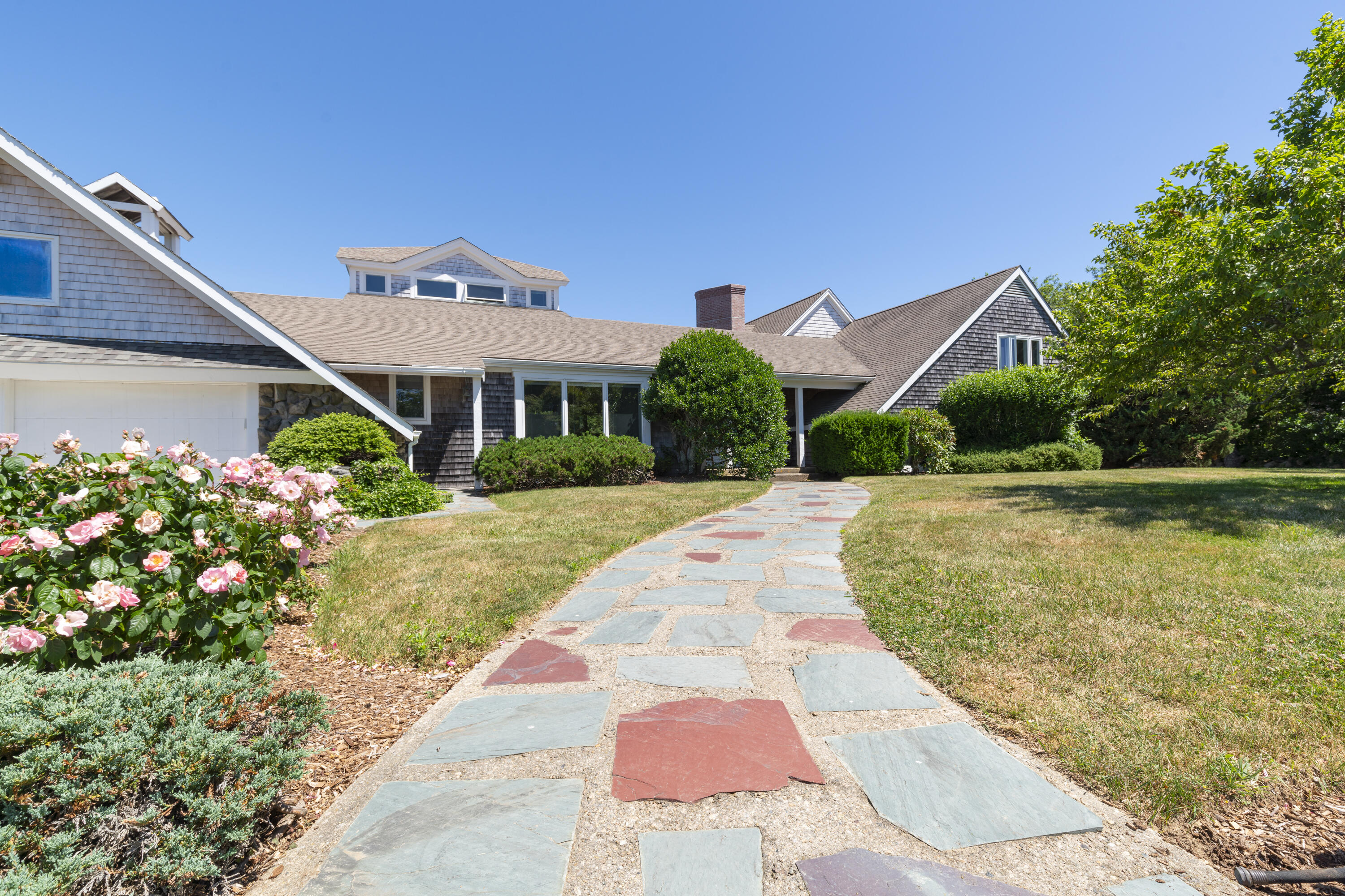 27 Grandview Drive