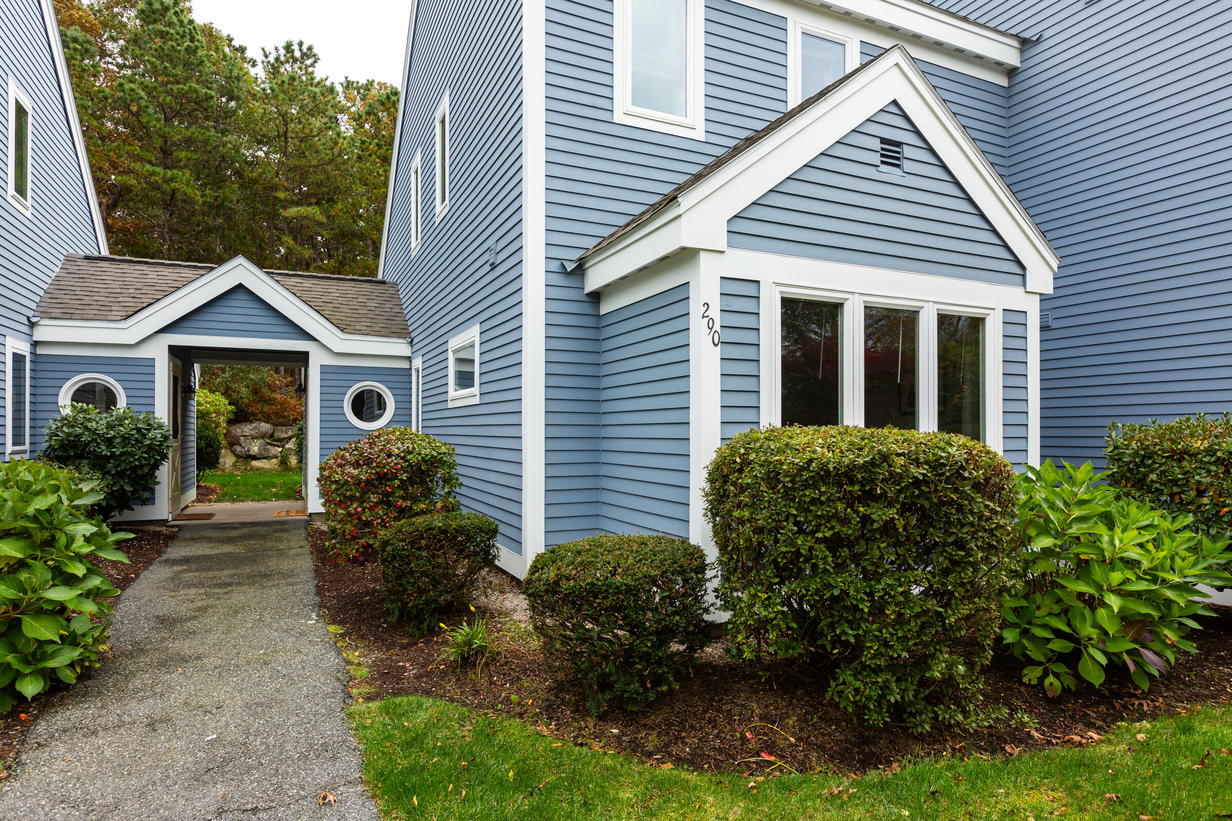 290 Fletcher Lane