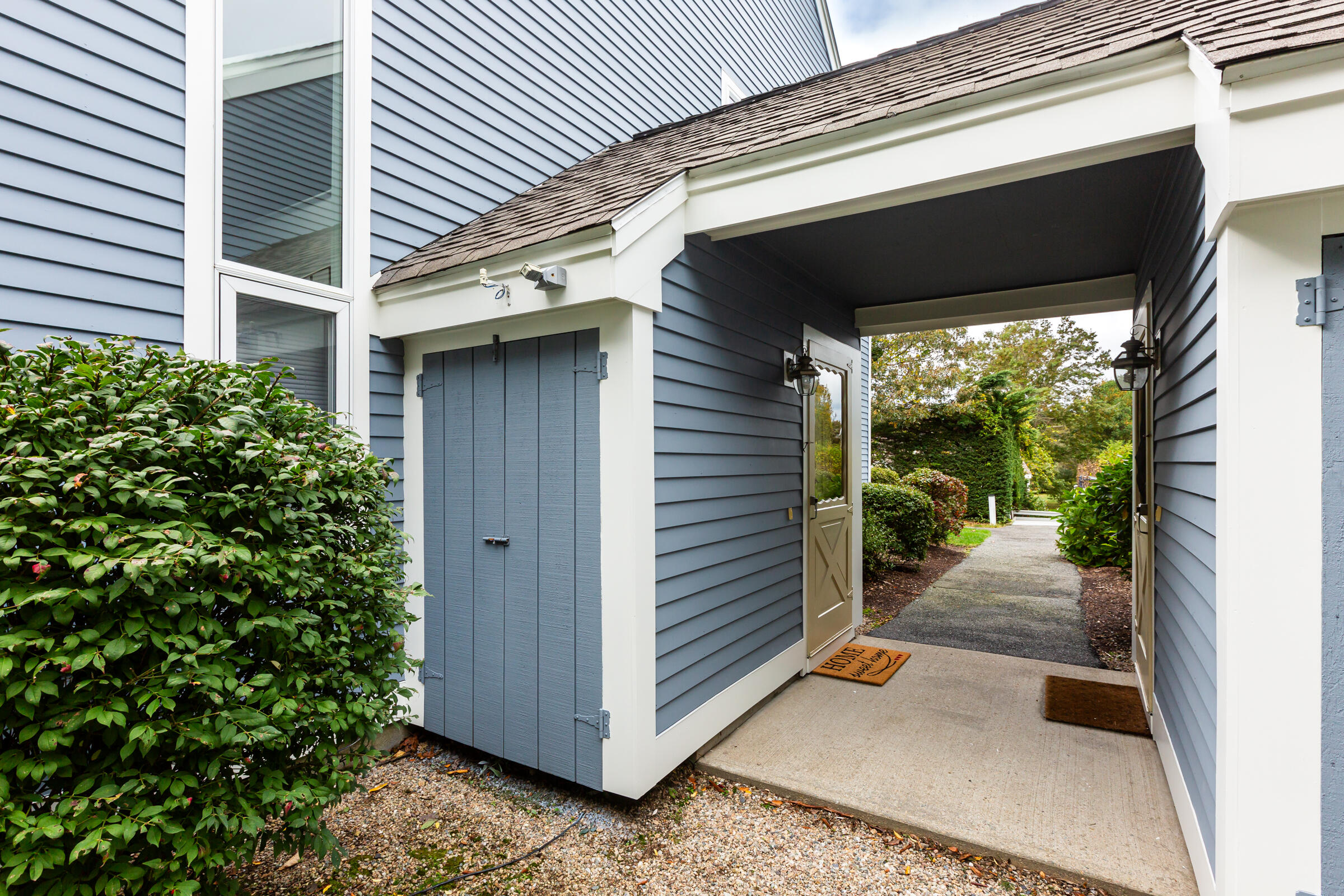 290 Fletcher Lane