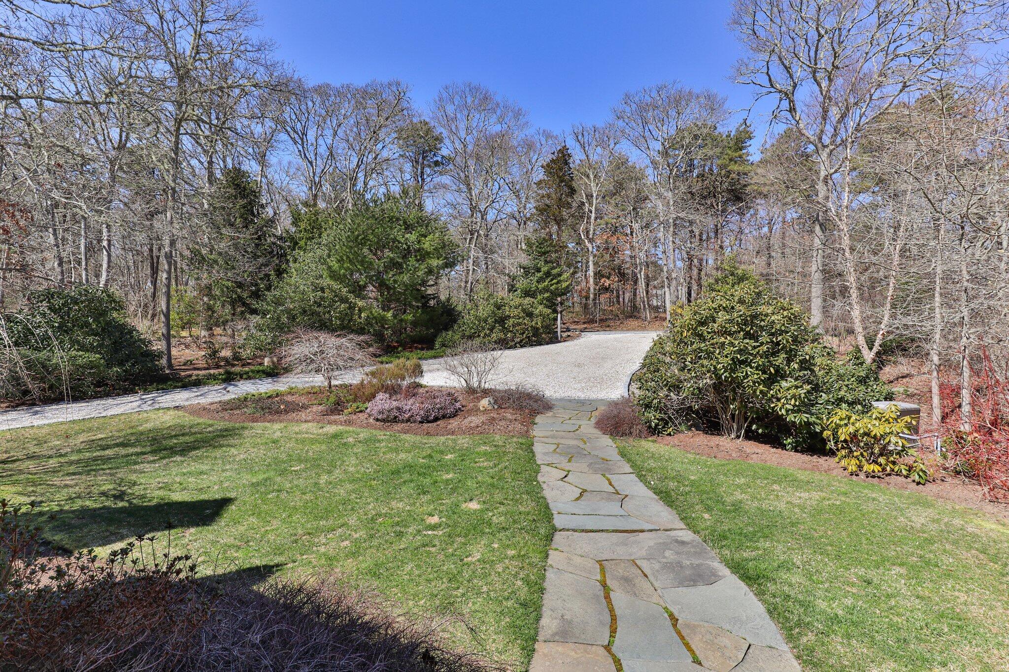 1 Spinnaker Trail