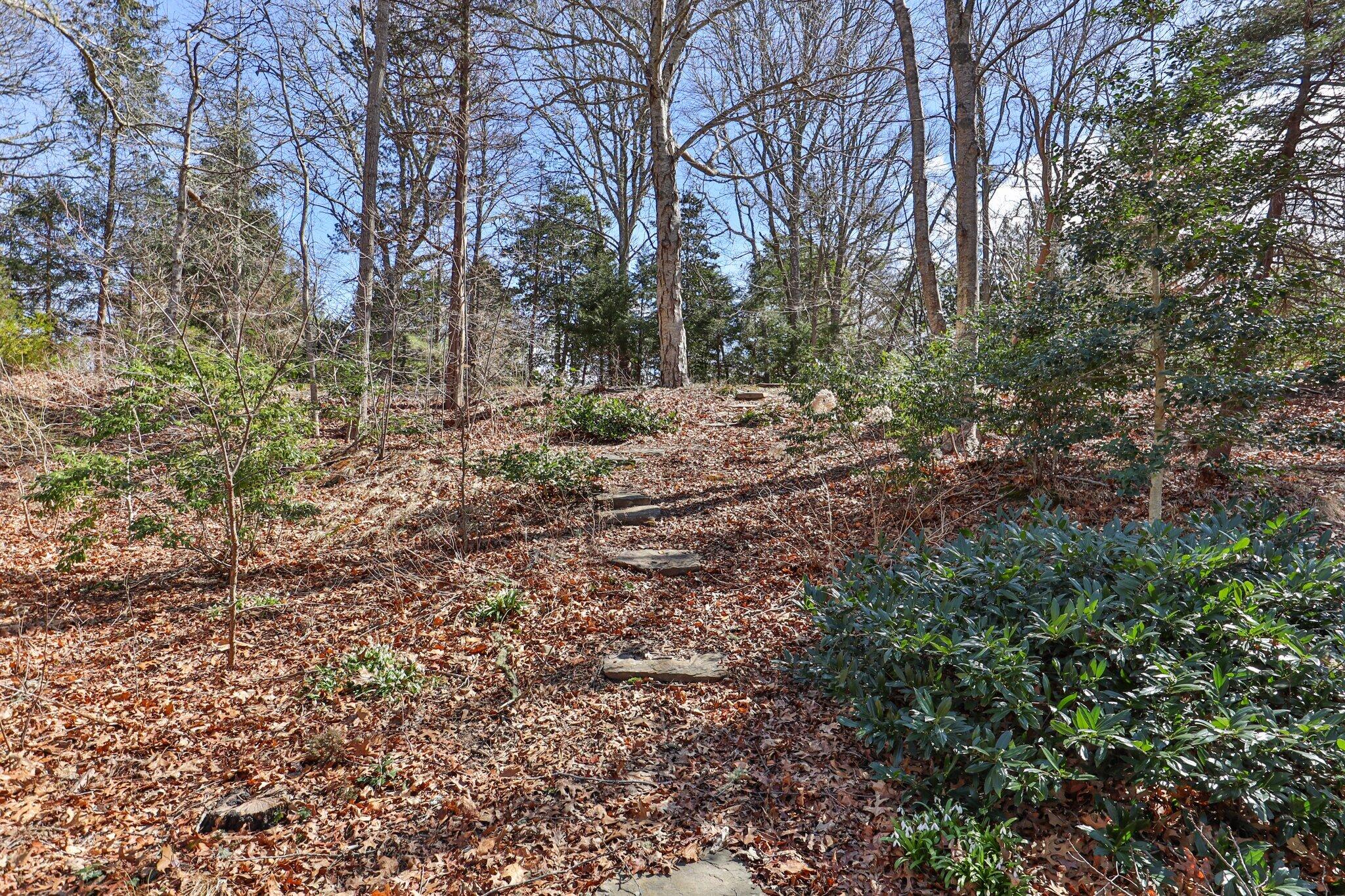 1 Spinnaker Trail