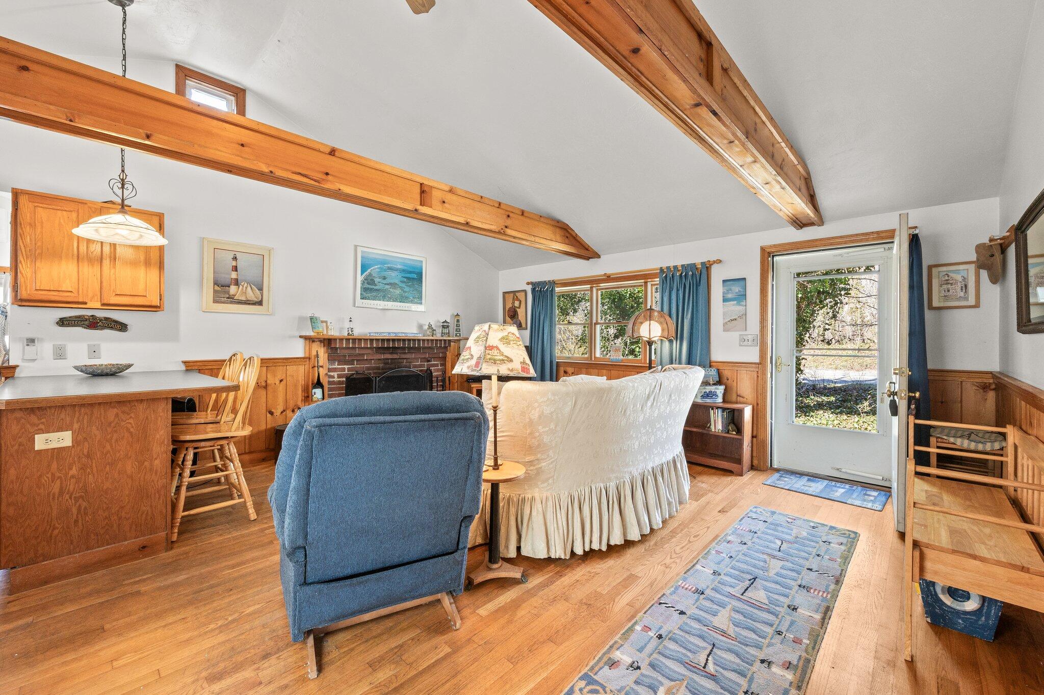 319 S Orleans Road Unit: 1