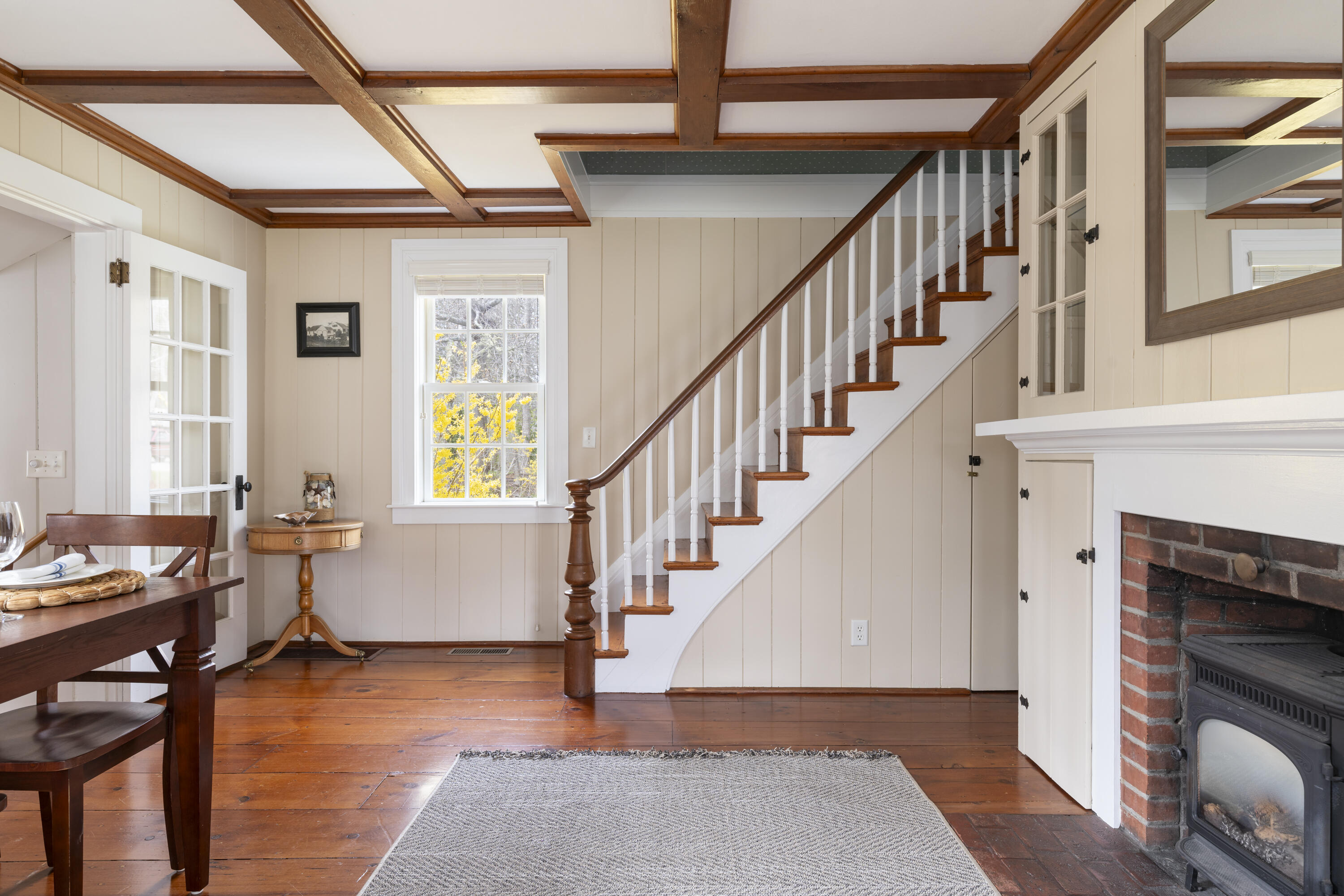 216 Lower County Road