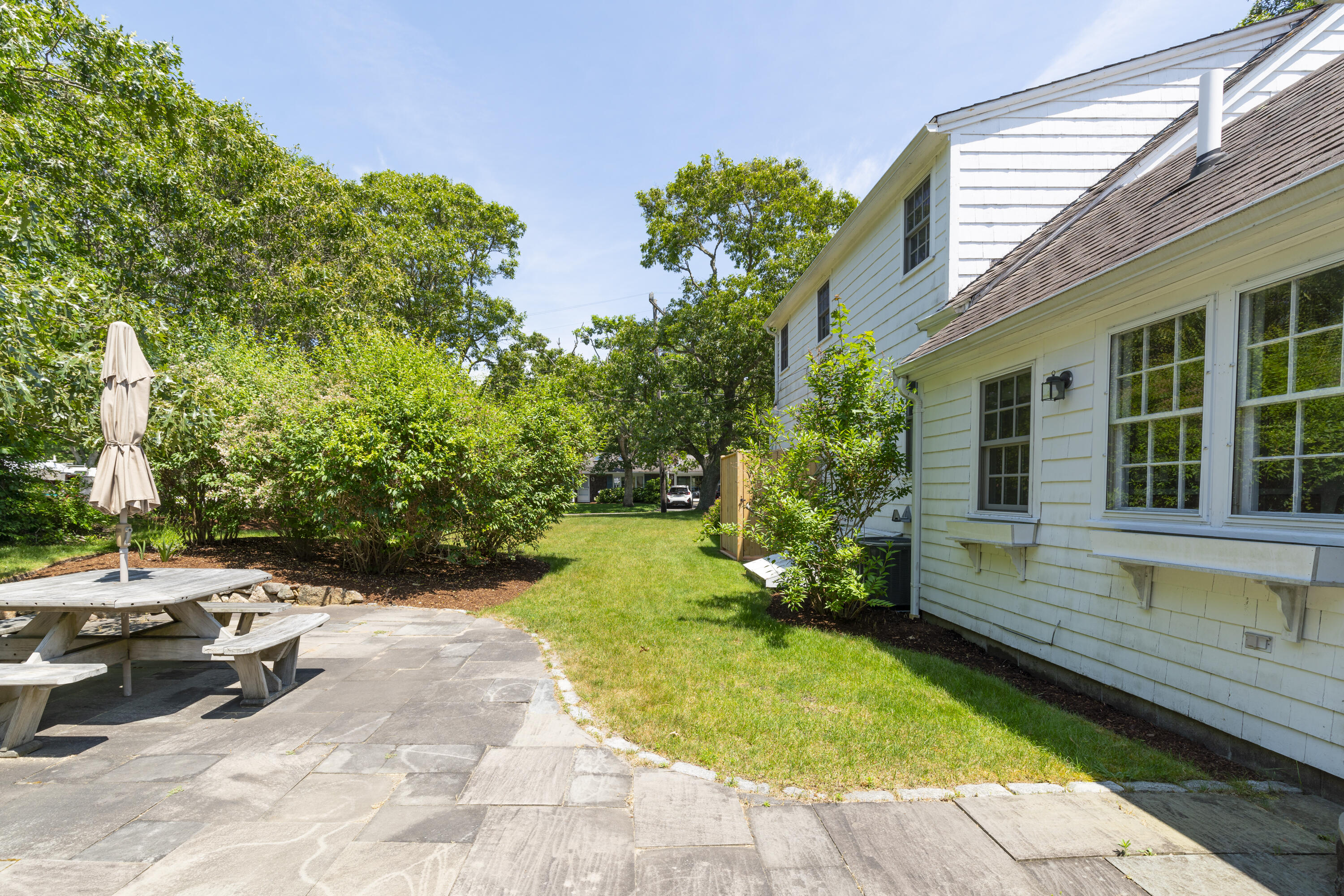 216 Lower County Road