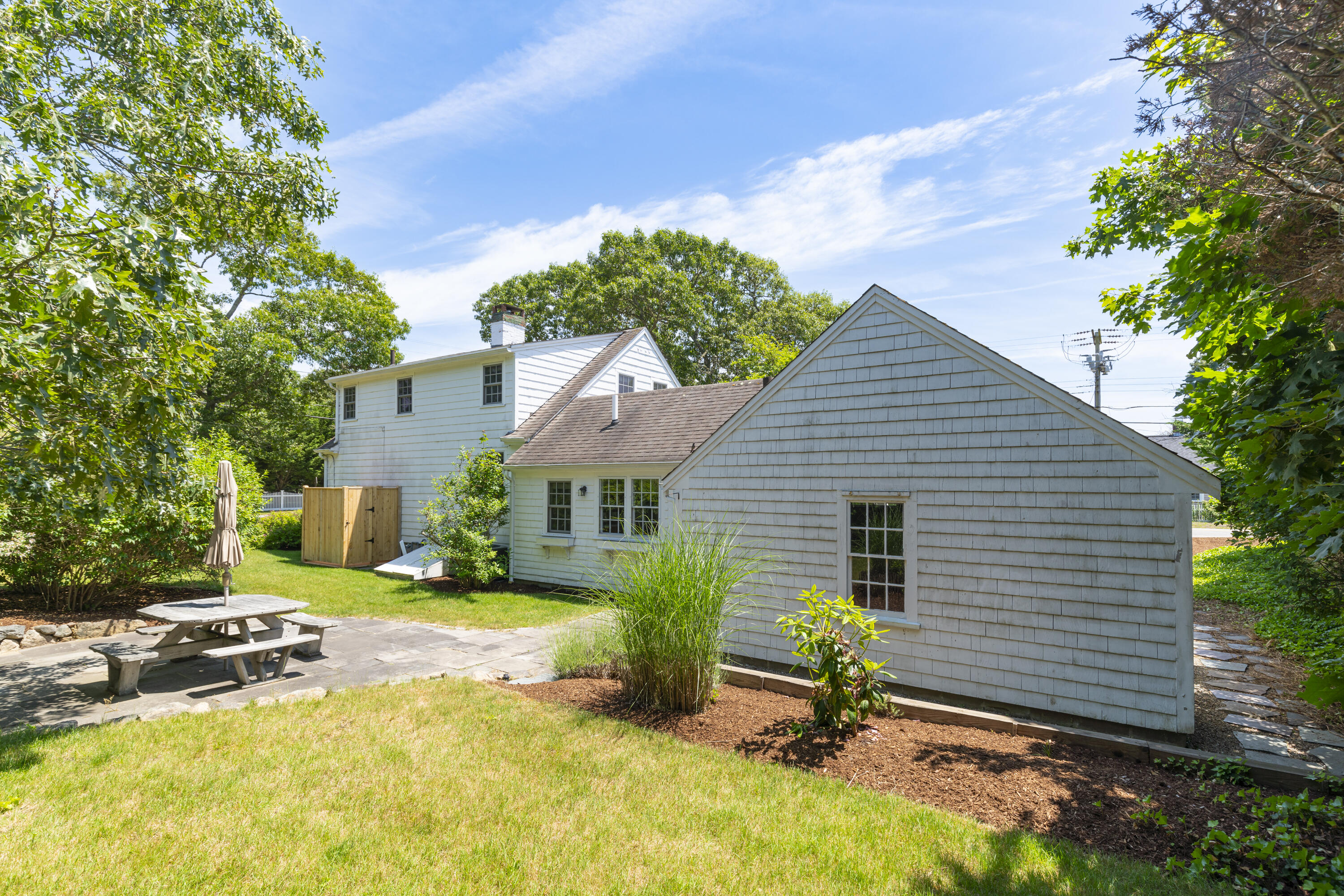 216 Lower County Road