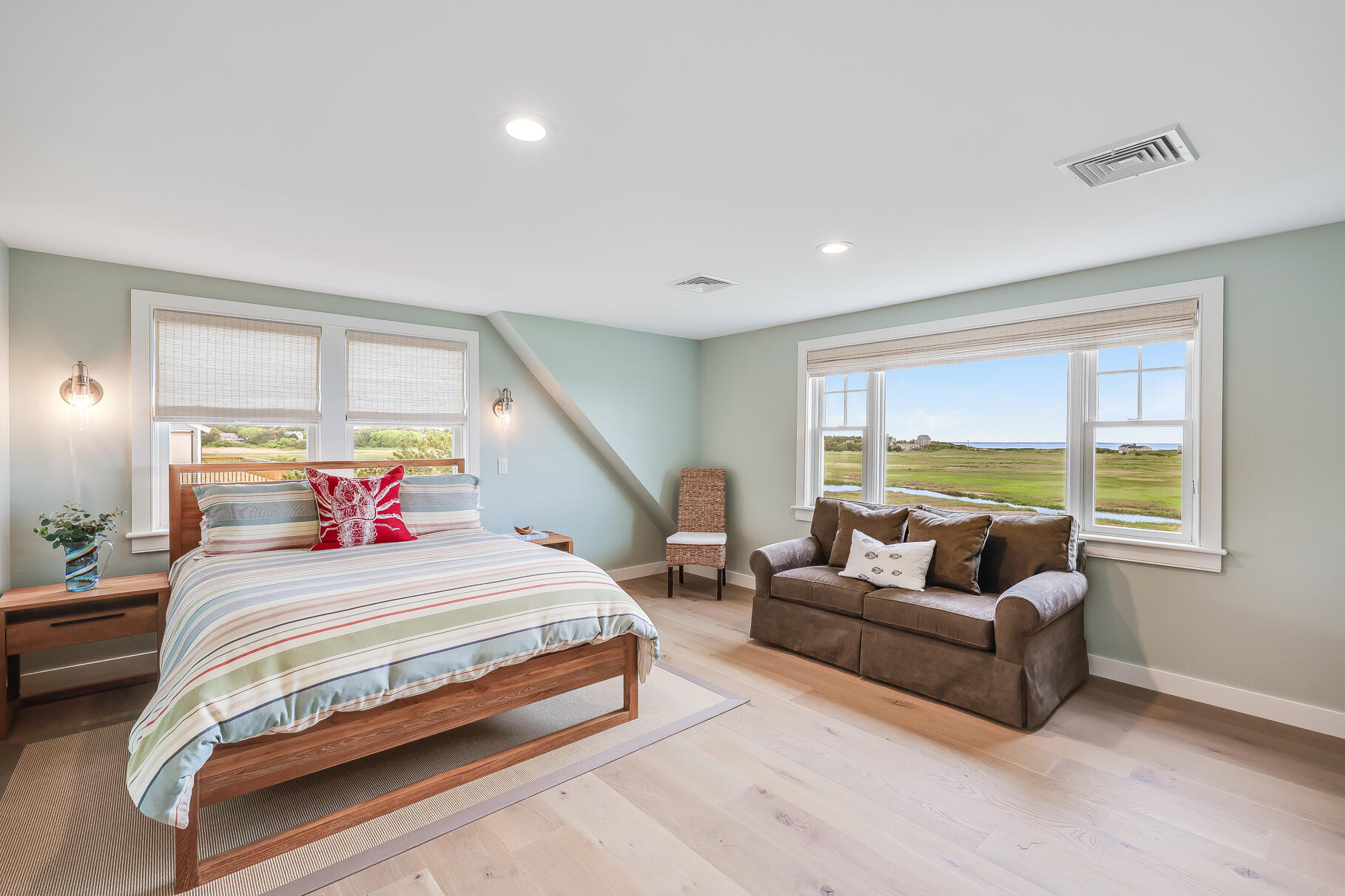 135 Eldredge Drive