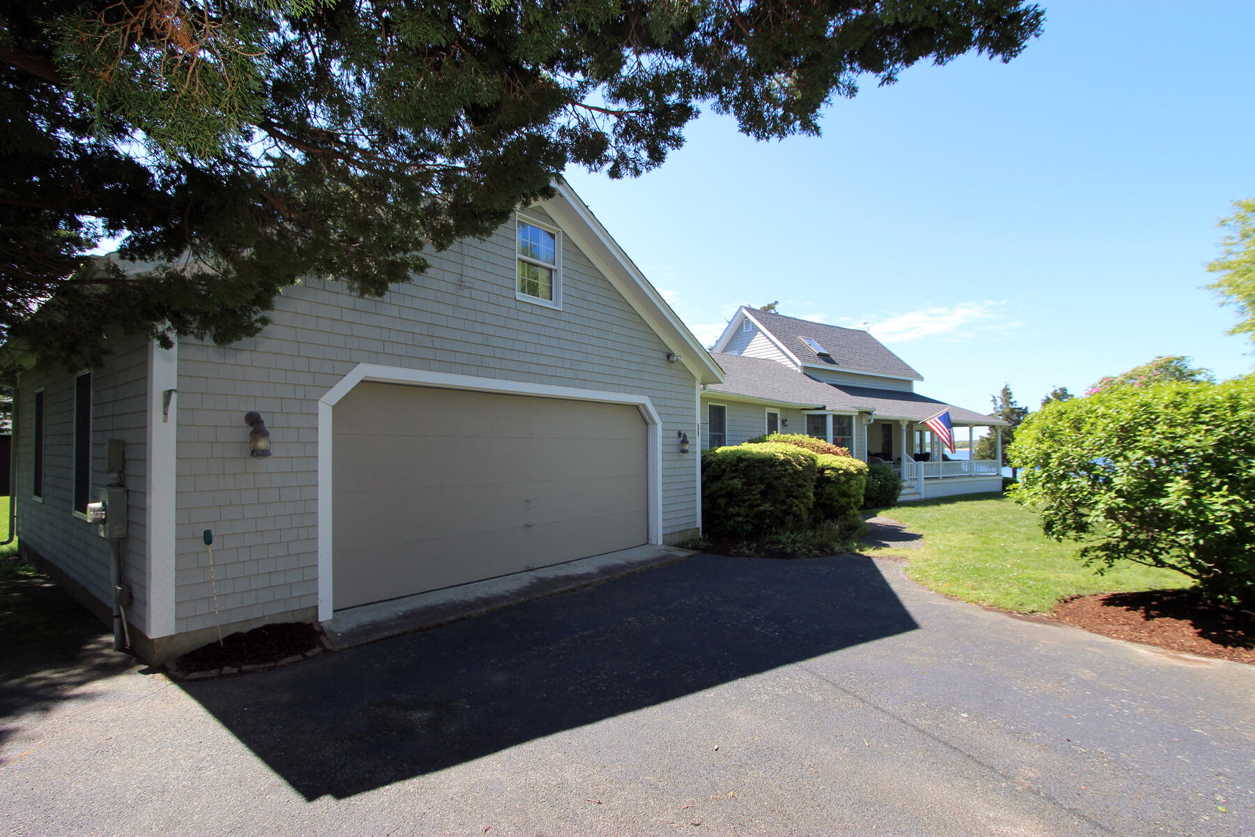 469 Circuit Avenue