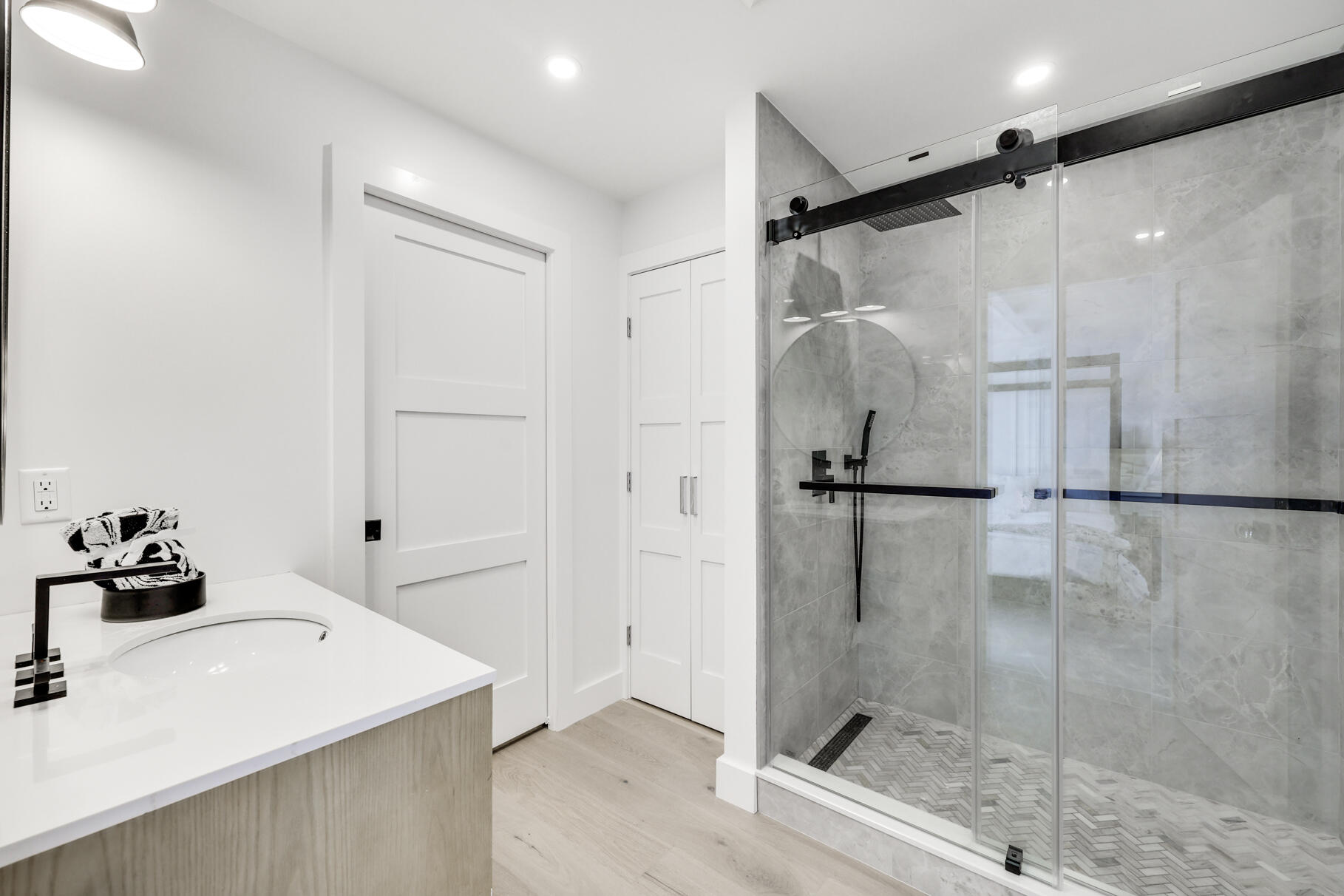 371 Commercial Street # U10