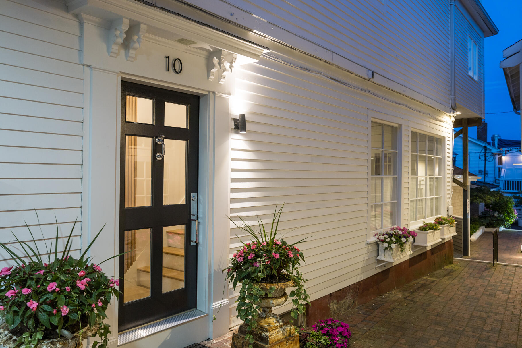 371 Commercial Street # U10