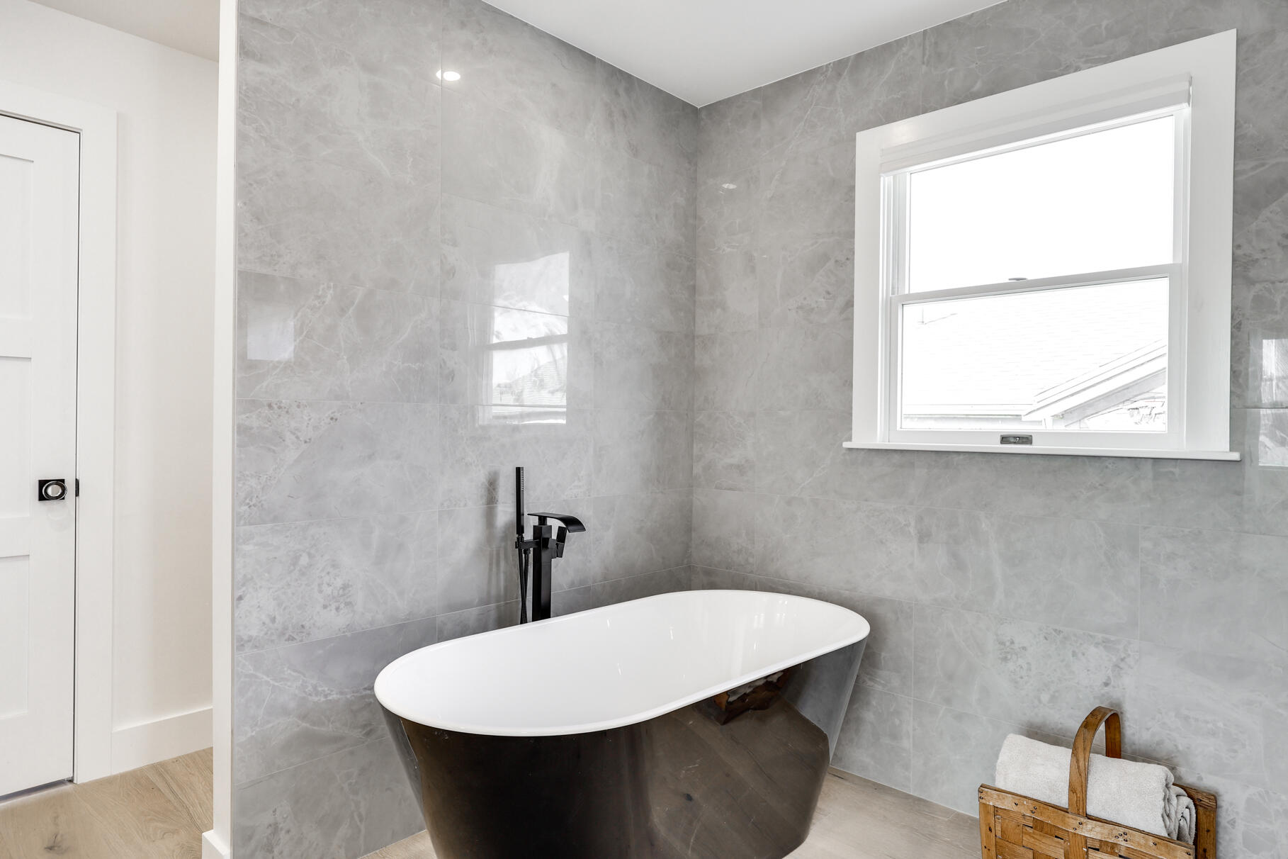 371 Commercial Street # U10