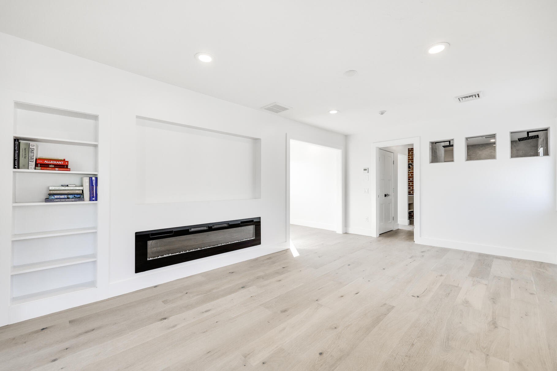 371 Commercial Street # U10