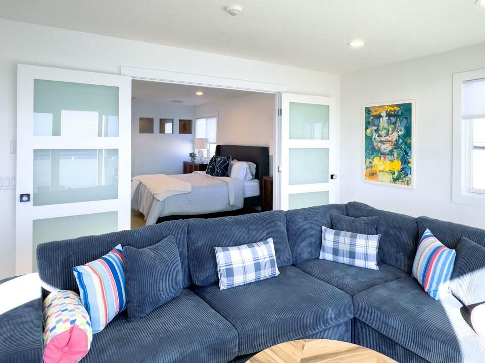 371 Commercial Street # U10