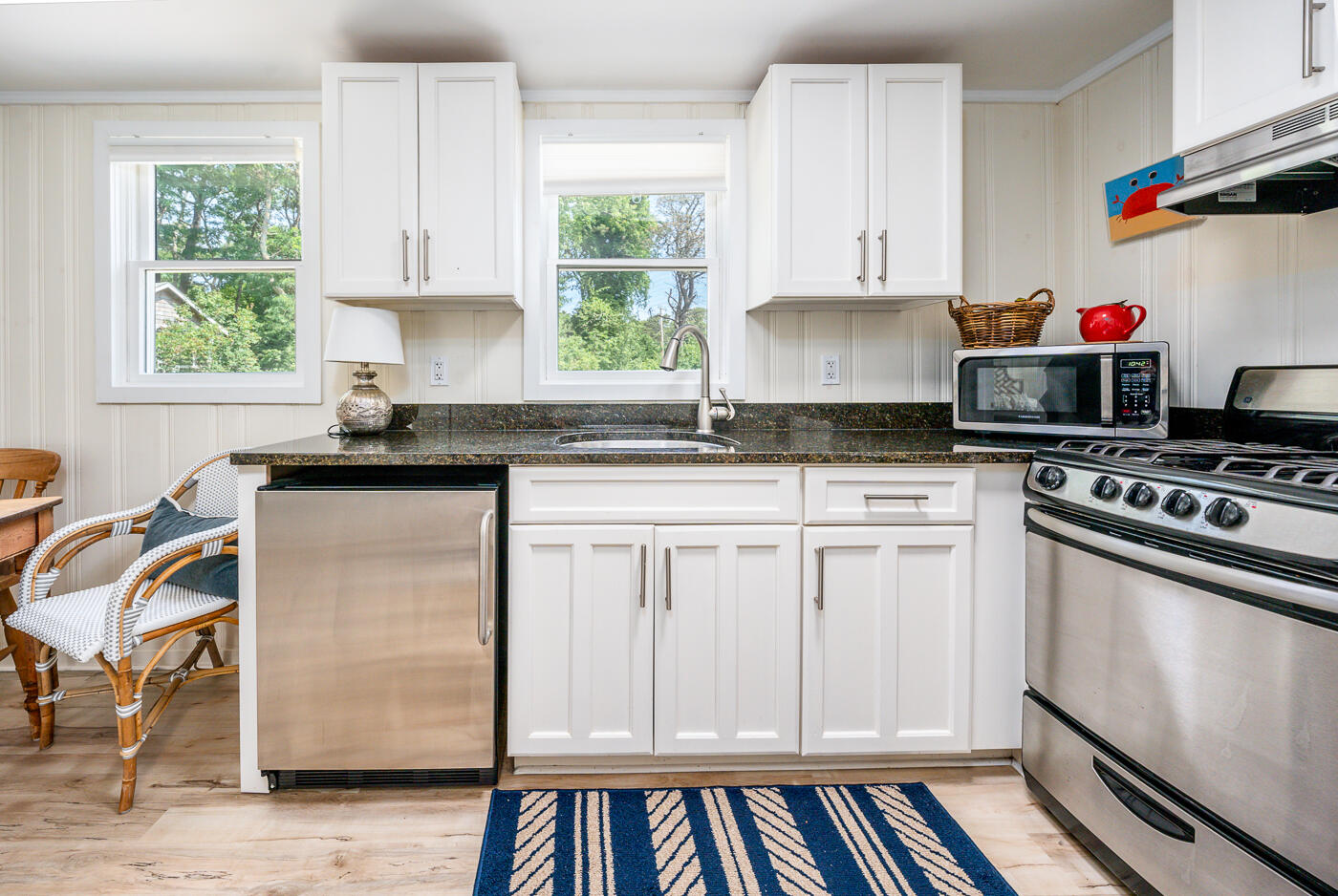 82 Shore Road # 8