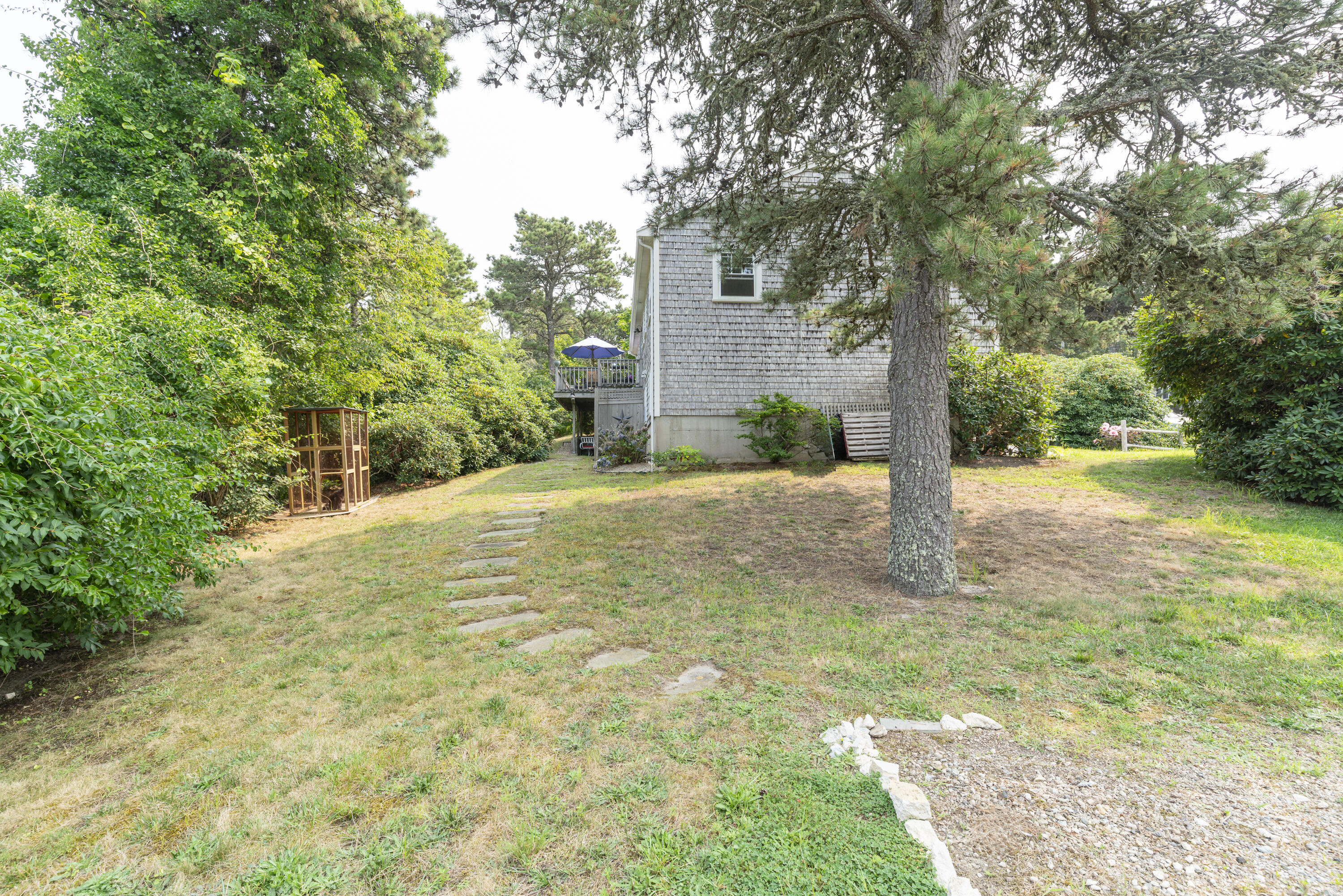 190 Heritage Lane
