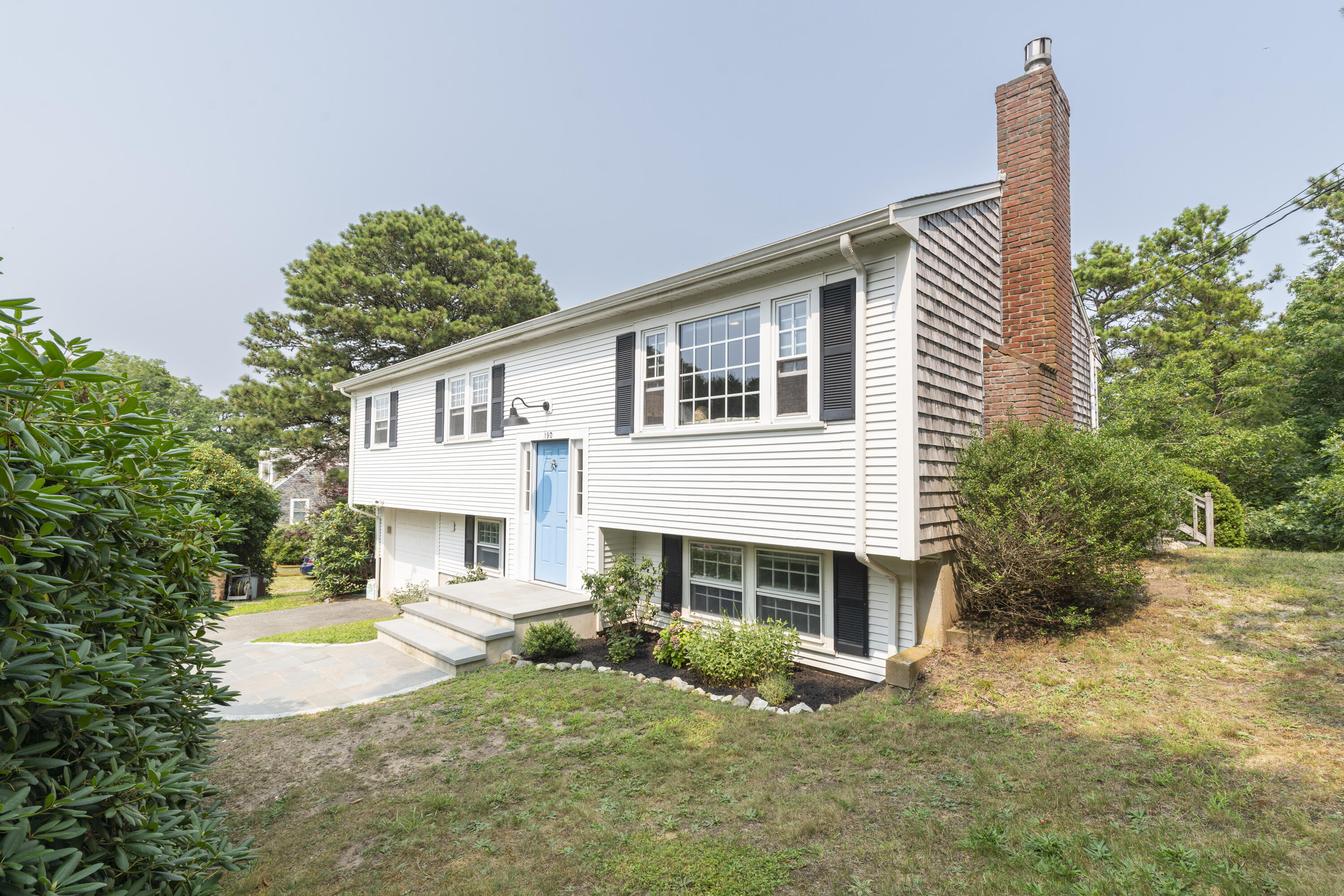 190 Heritage Lane