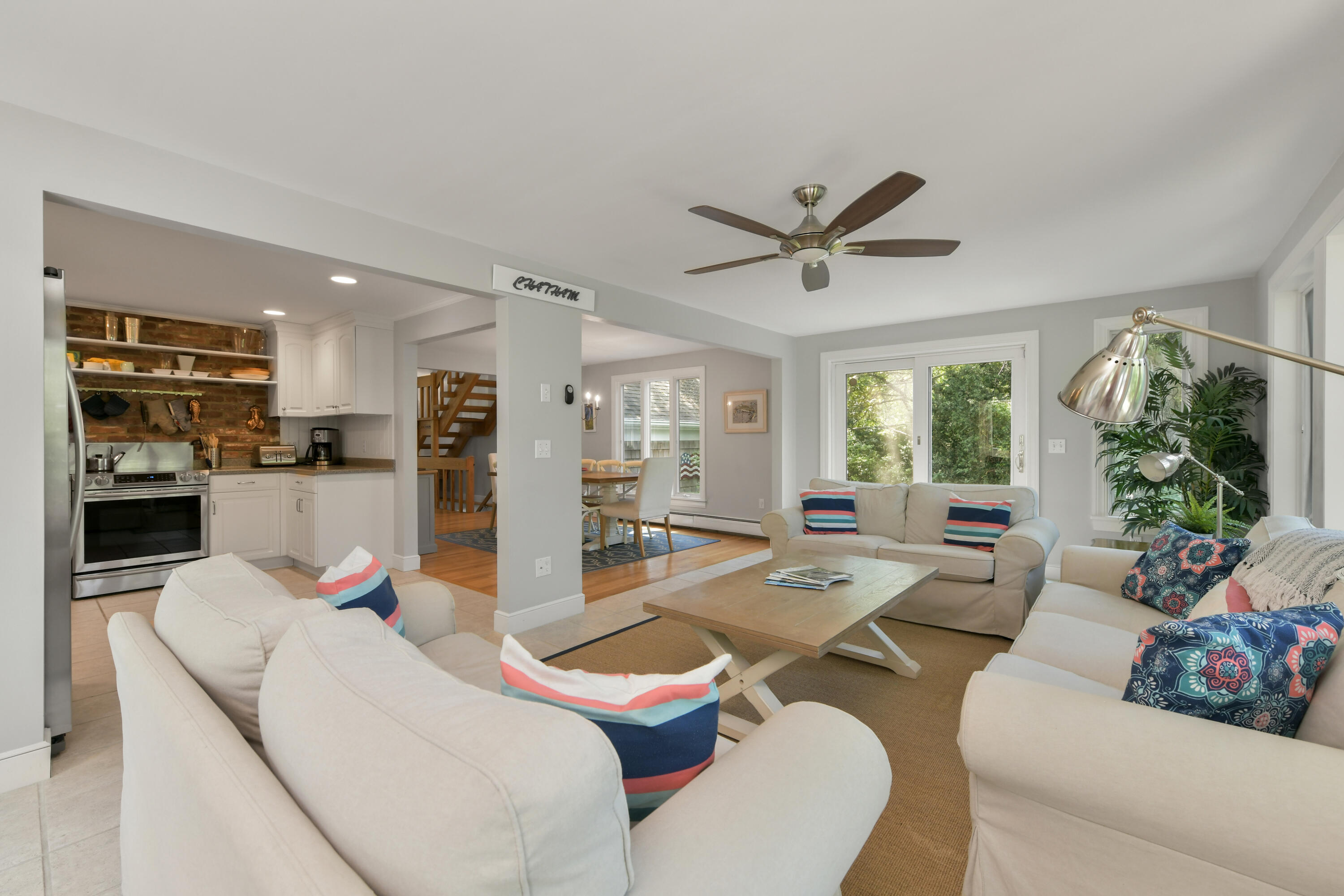 121 Middle Road