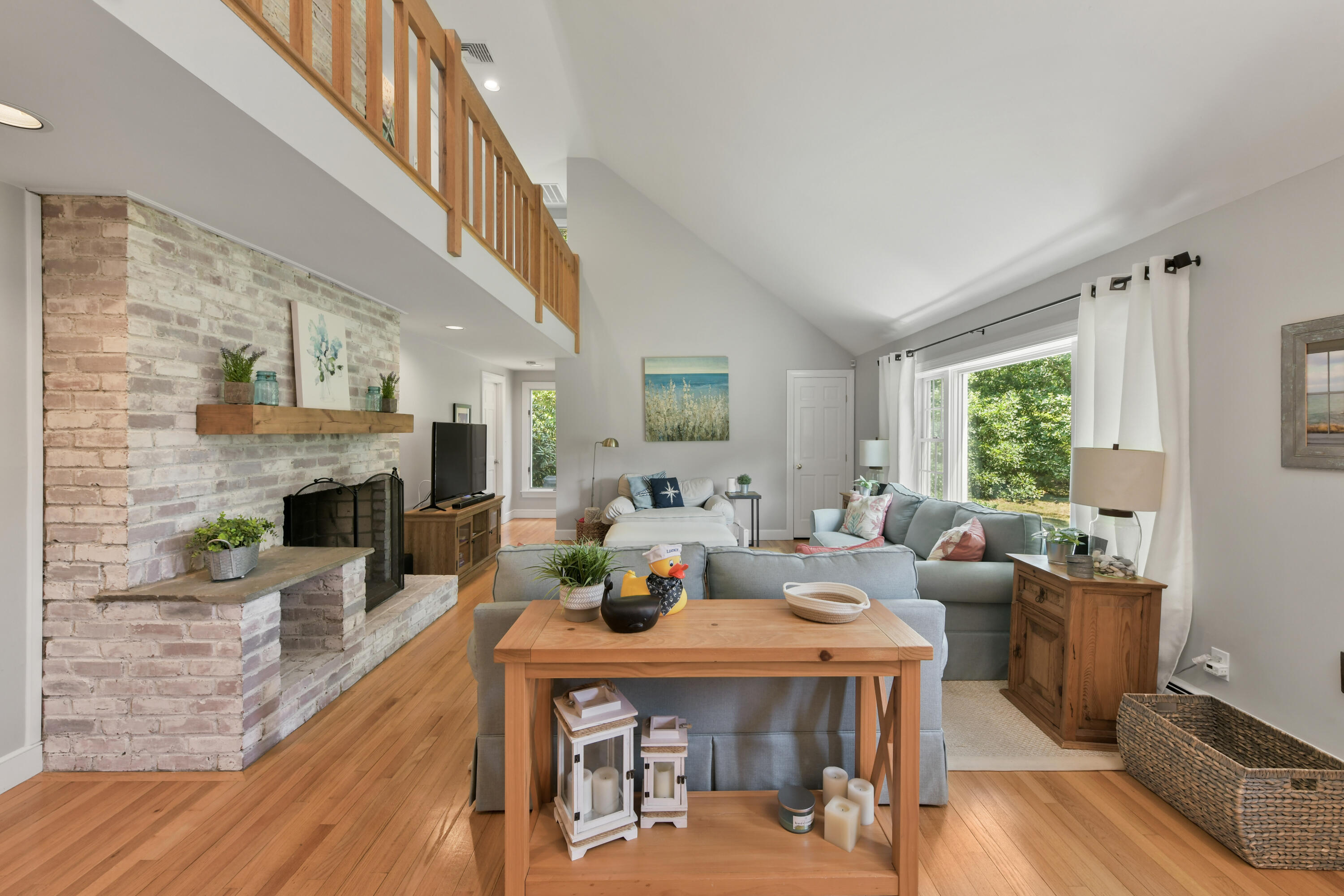 121 Middle Road