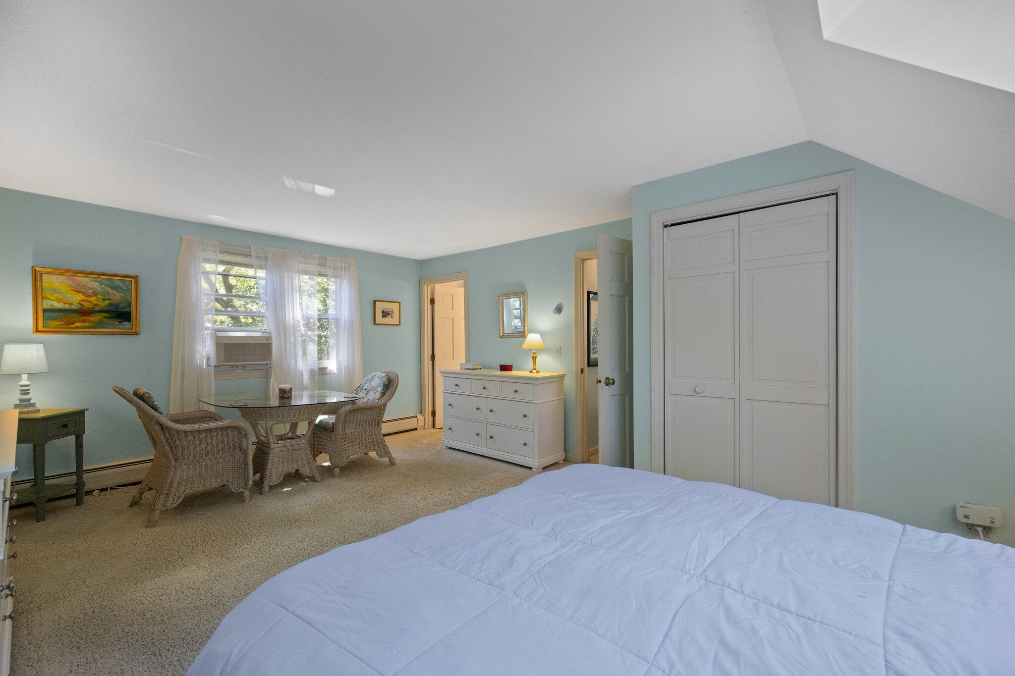 84 Seamans Lane