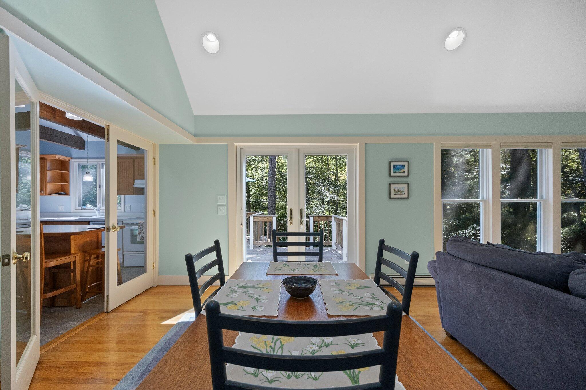 84 Seamans Lane