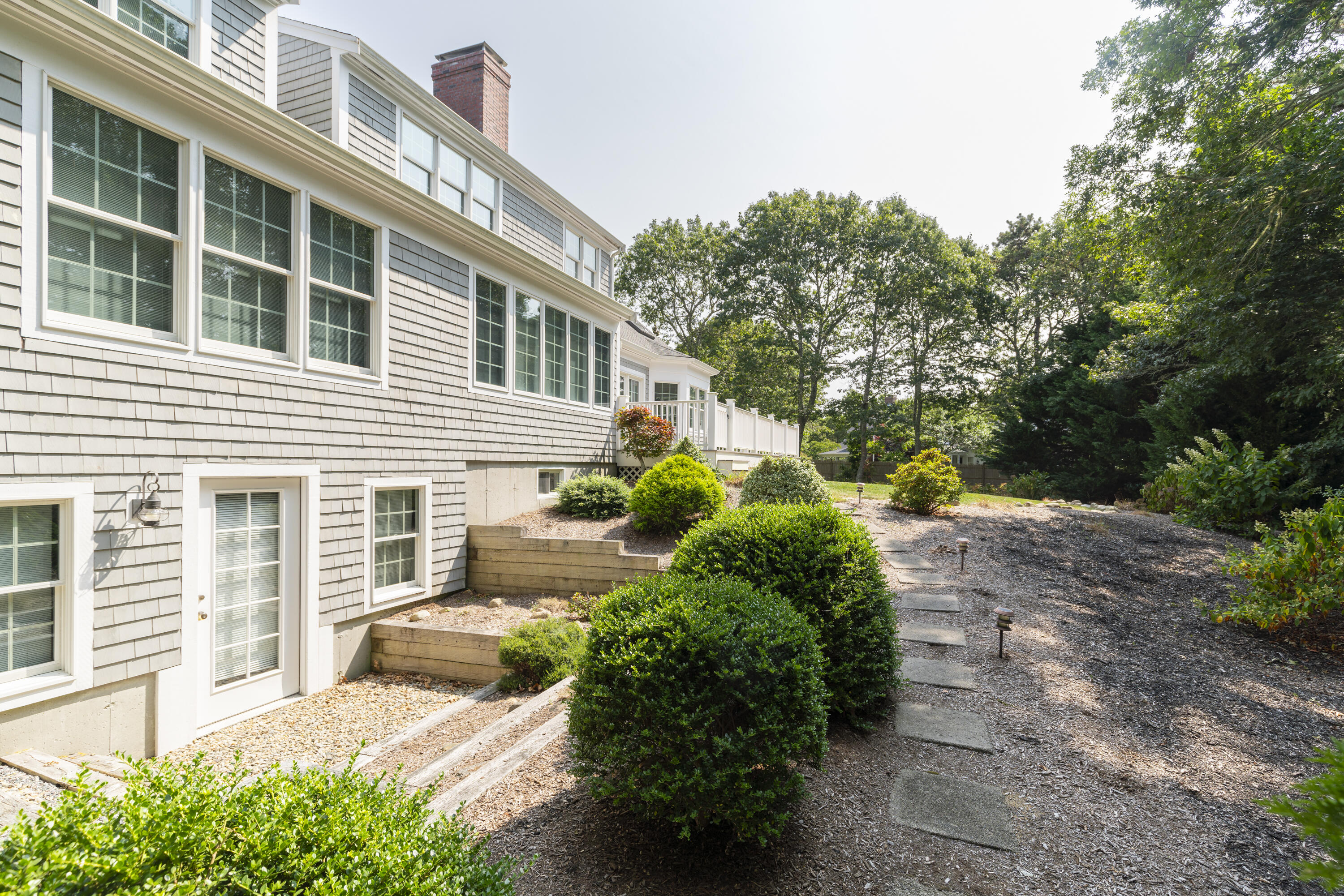 10 Harding Lane
