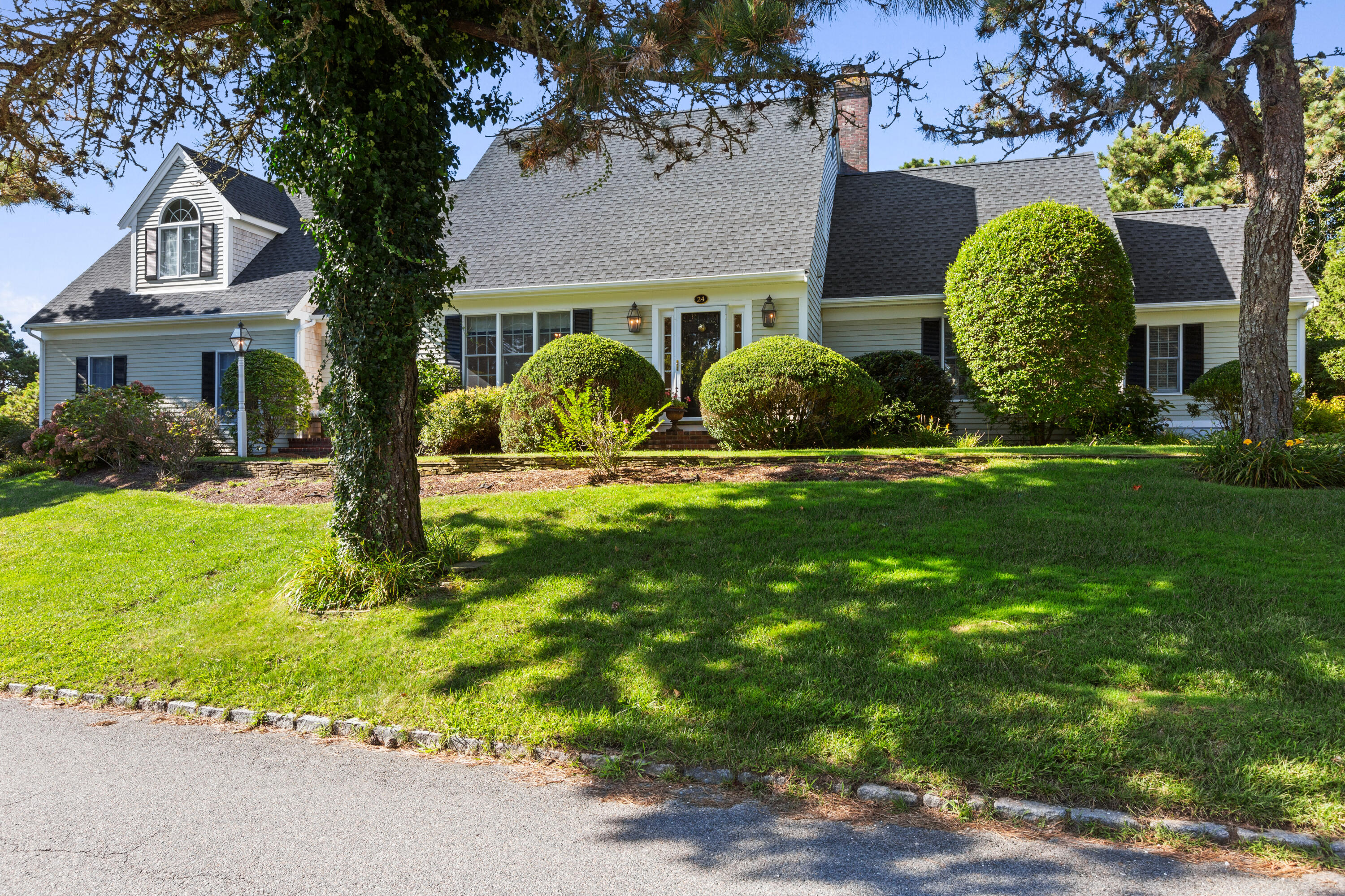 24 Dunes Road