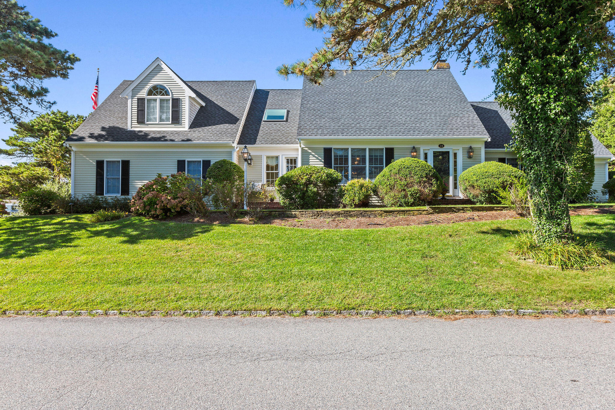 24 Dunes Road