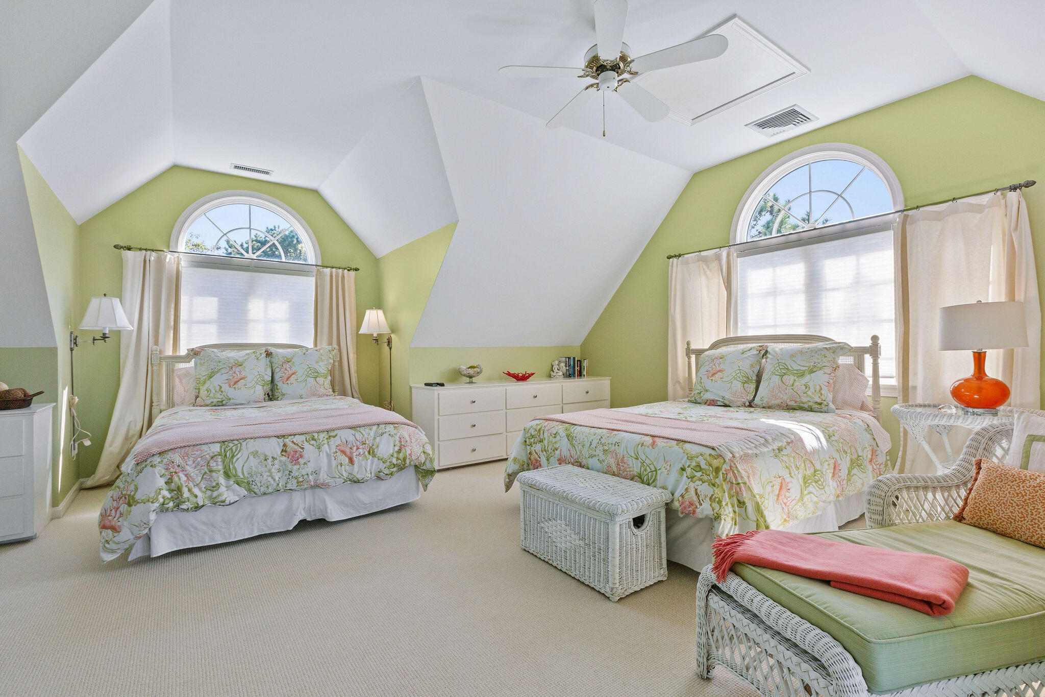 24 Dunes Road