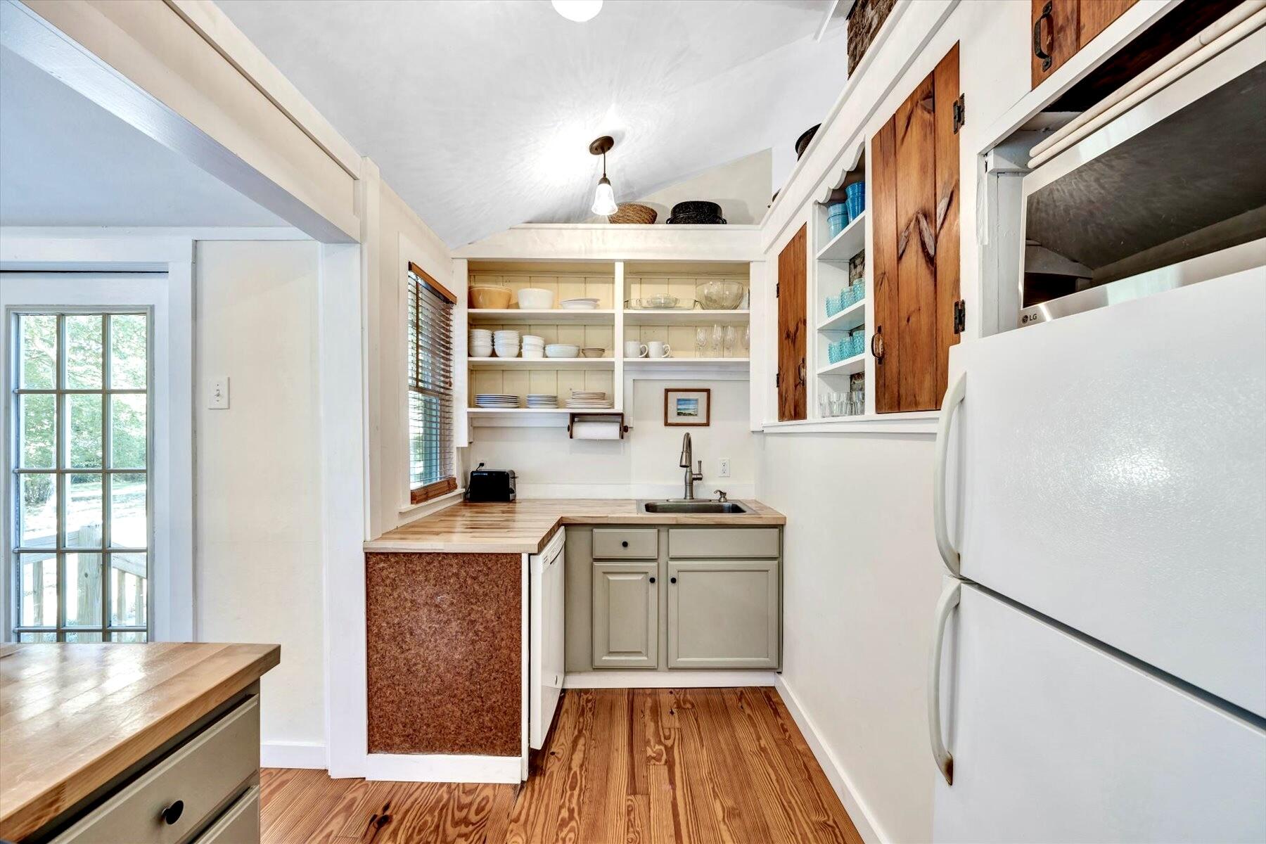 2005 Herring Brook Road
